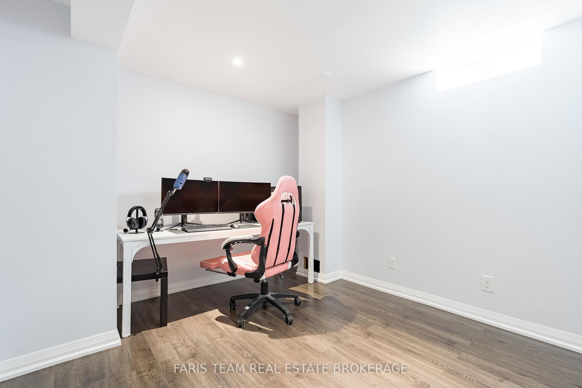 Photo 23 of 92 Wesley Avenue, Wasaga Beach — HOMEH