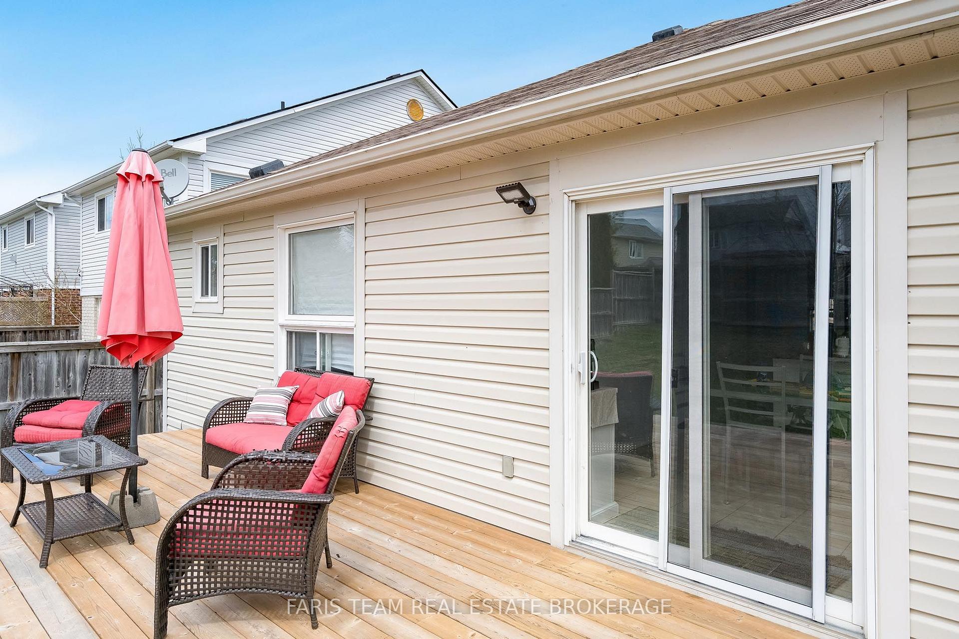 Photo 24 of 92 Wesley Avenue, Wasaga Beach — HOMEH