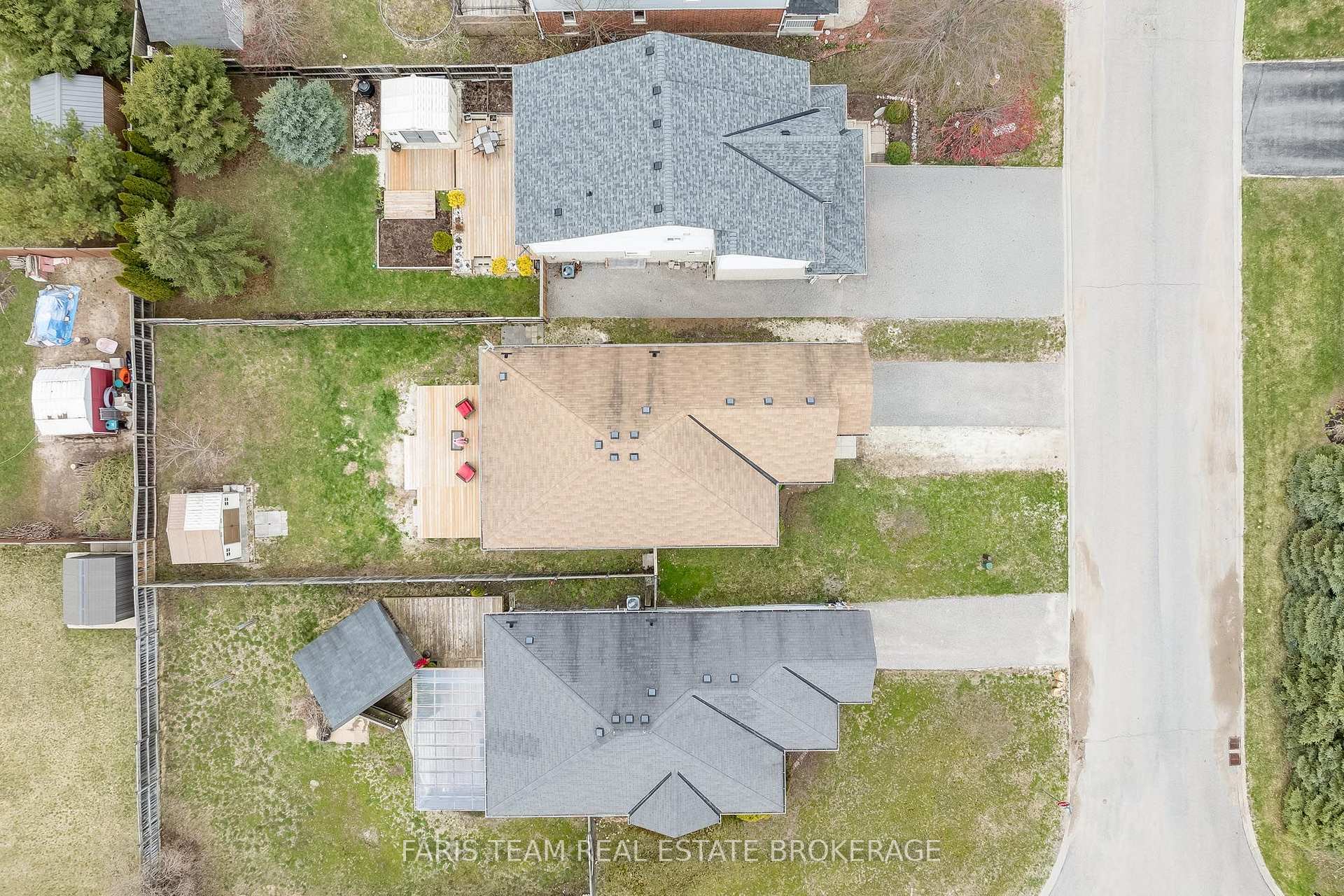 Photo 29 of 92 Wesley Avenue, Wasaga Beach — HOMEH