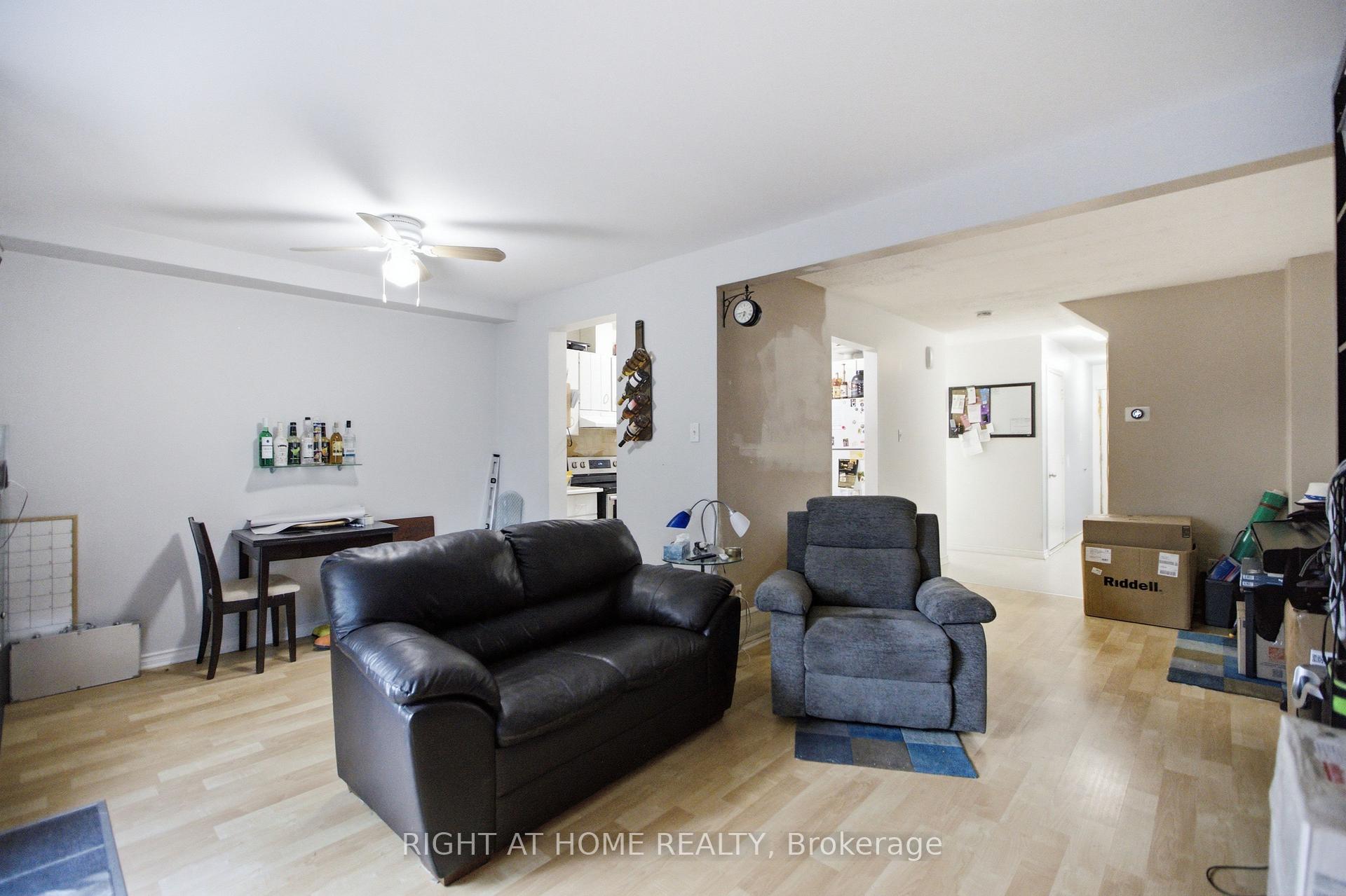 Photo 8 of 107 Castlefrank Road, Ottawa, Kanata - Glencairn/Hazeldean — HOMEH