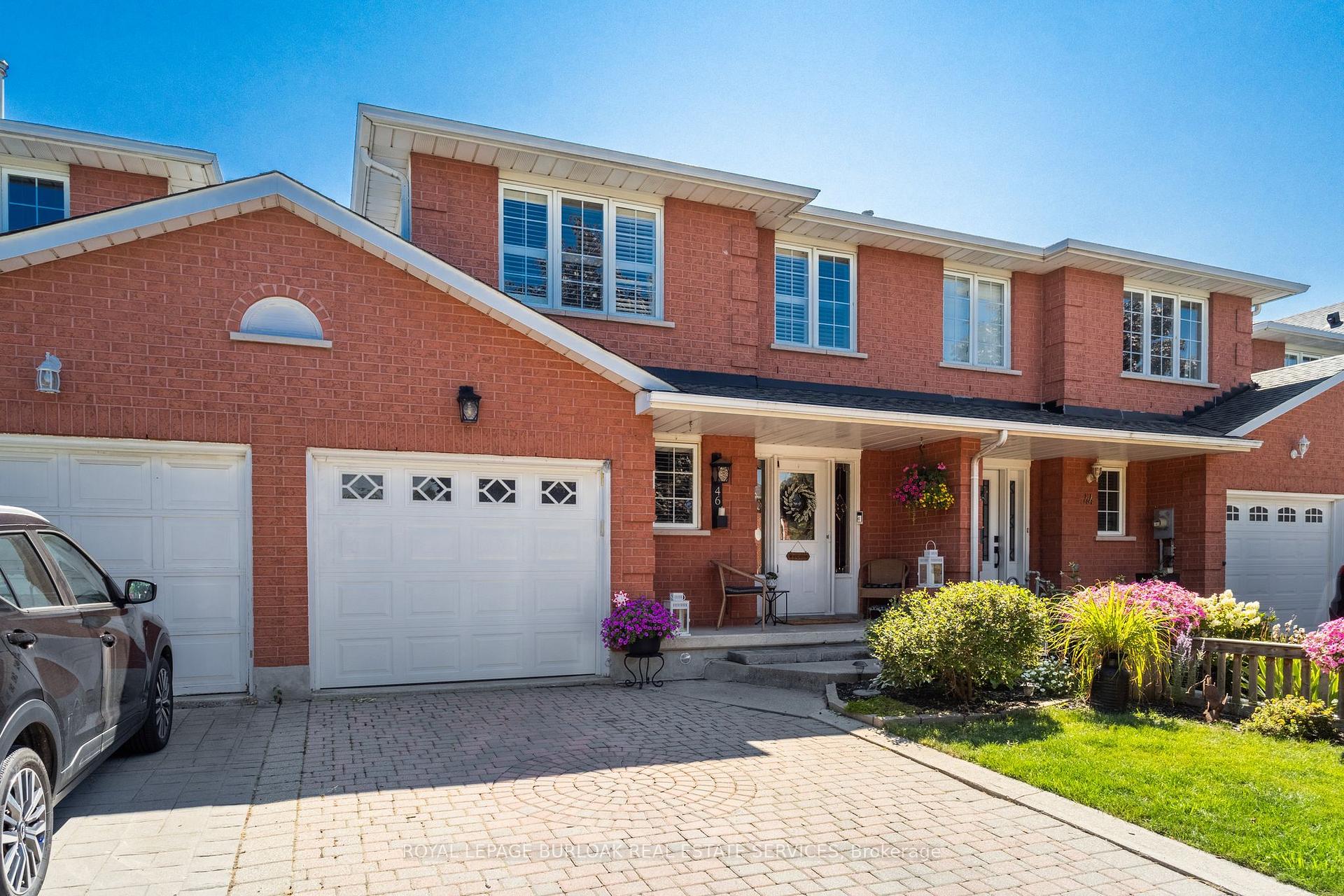 Photo 2 of 46 Chelsea Crescent, Hamilton, Stoney Creek — HOMEH