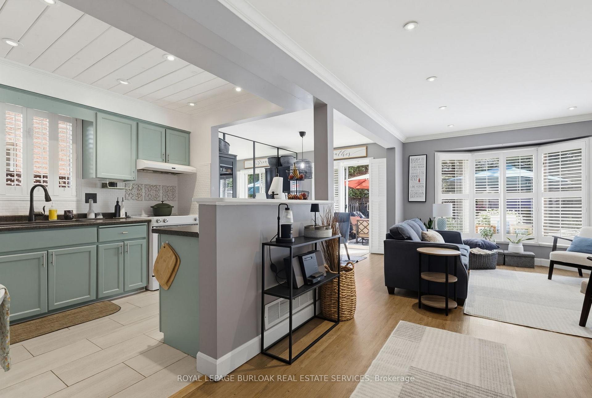 Photo 7 of 46 Chelsea Crescent, Hamilton, Stoney Creek — HOMEH