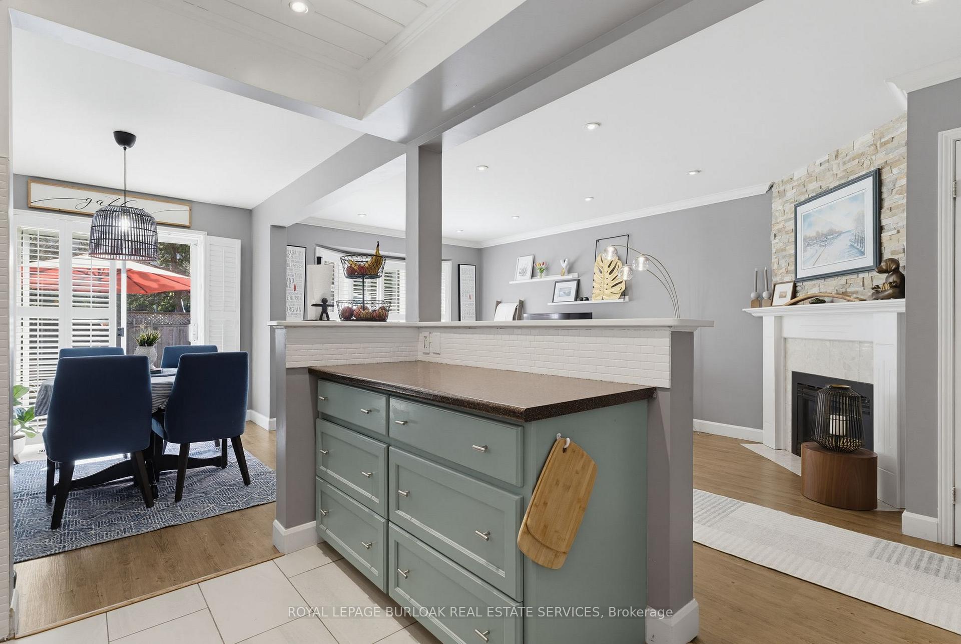 Photo 9 of 46 Chelsea Crescent, Hamilton, Stoney Creek — HOMEH