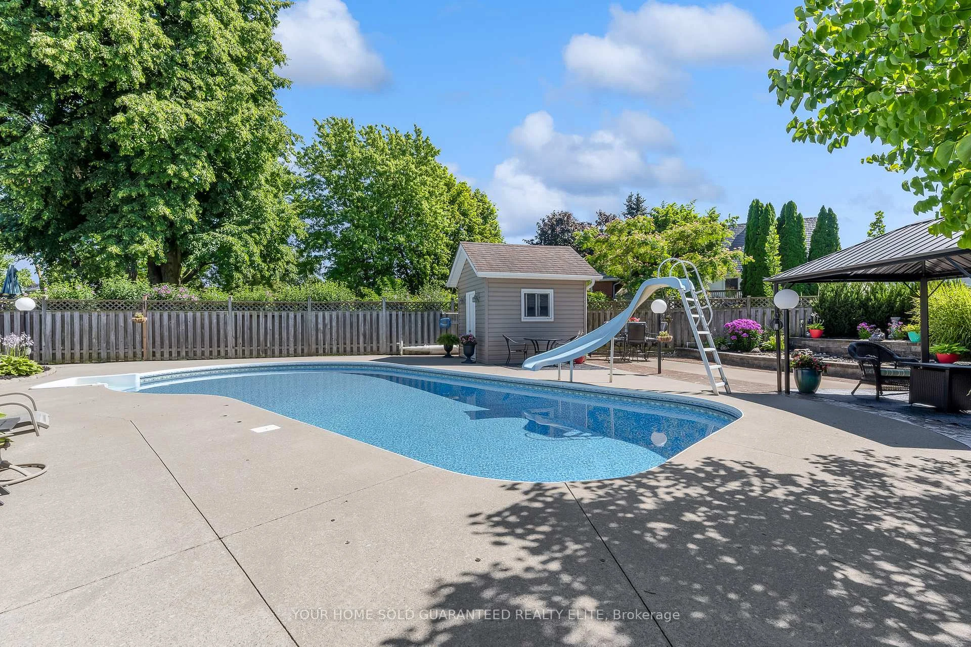 Photo 10 of 21 Samuel Road, Grimsby, Grimsby Beach — HOMEH