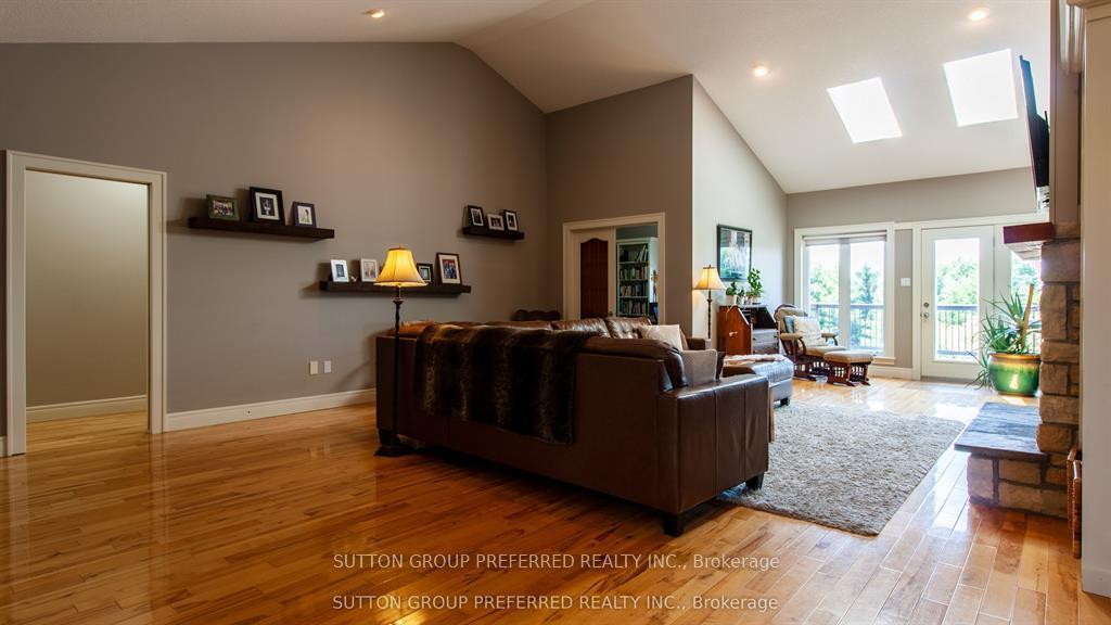 Photo 24 of 13315 Westbury Drive, Malahide, Lyons — HOMEH