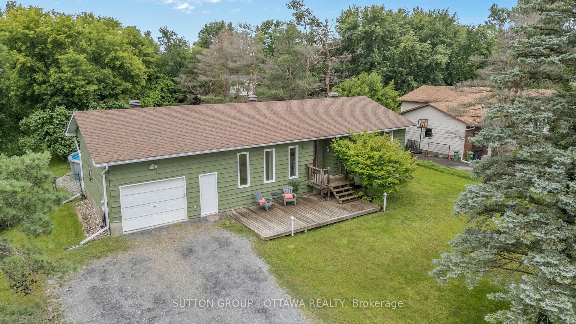 Photo 2 of 8097 Laurie Lane, Ottawa, Metcalfe — HOMEH
