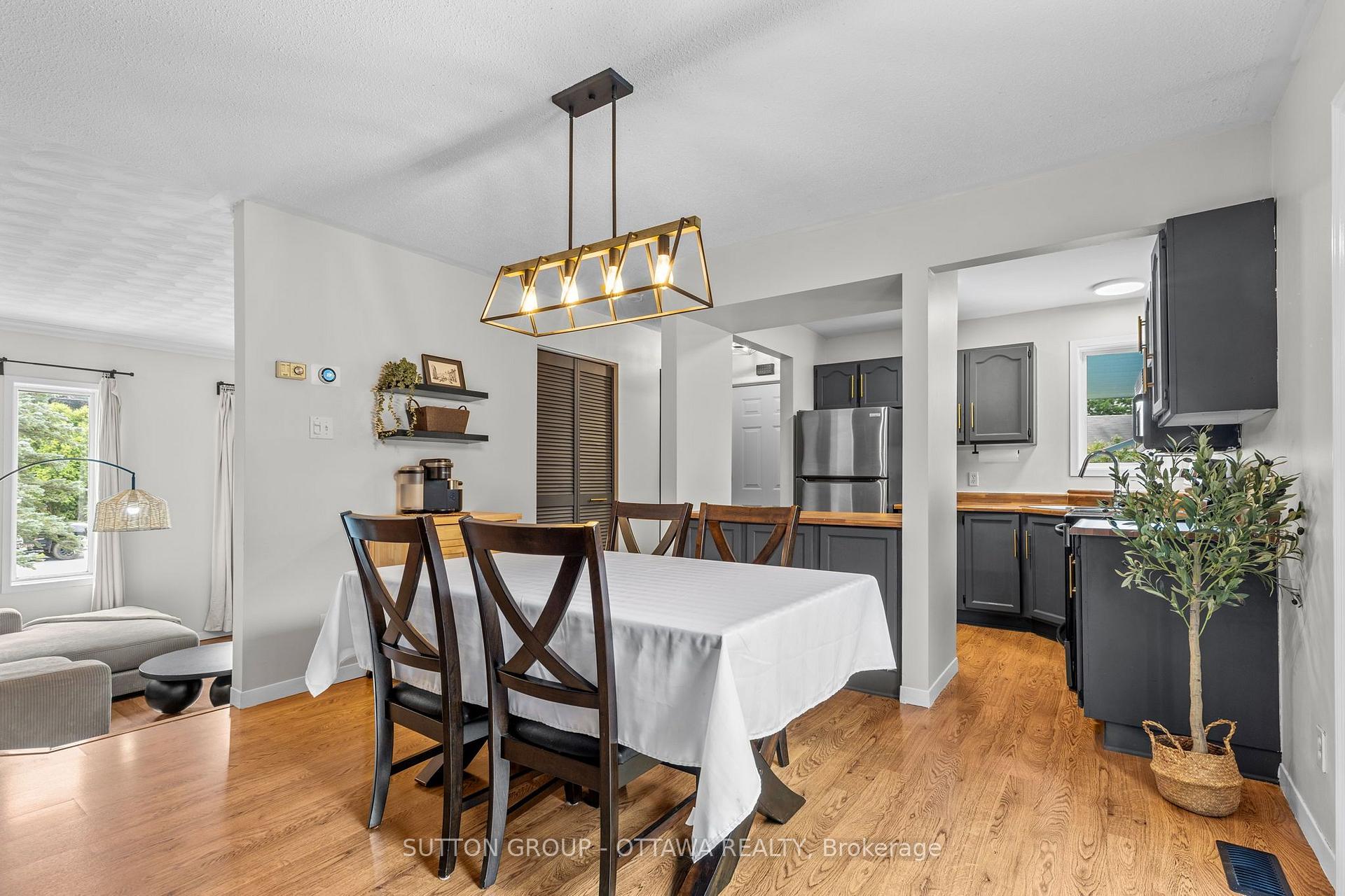 Photo 16 of 8097 Laurie Lane, Ottawa, Metcalfe — HOMEH