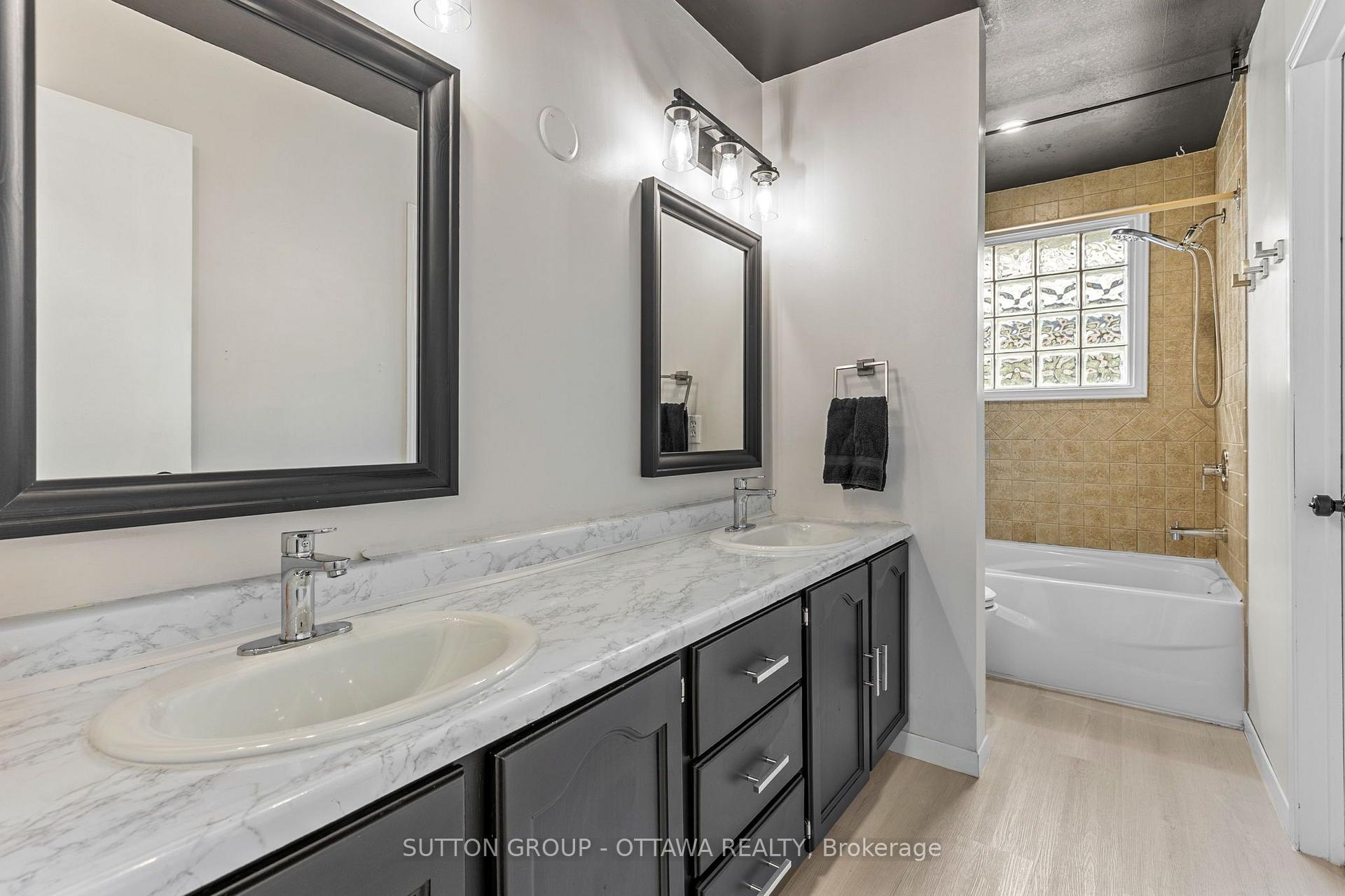 Photo 23 of 8097 Laurie Lane, Ottawa, Metcalfe — HOMEH
