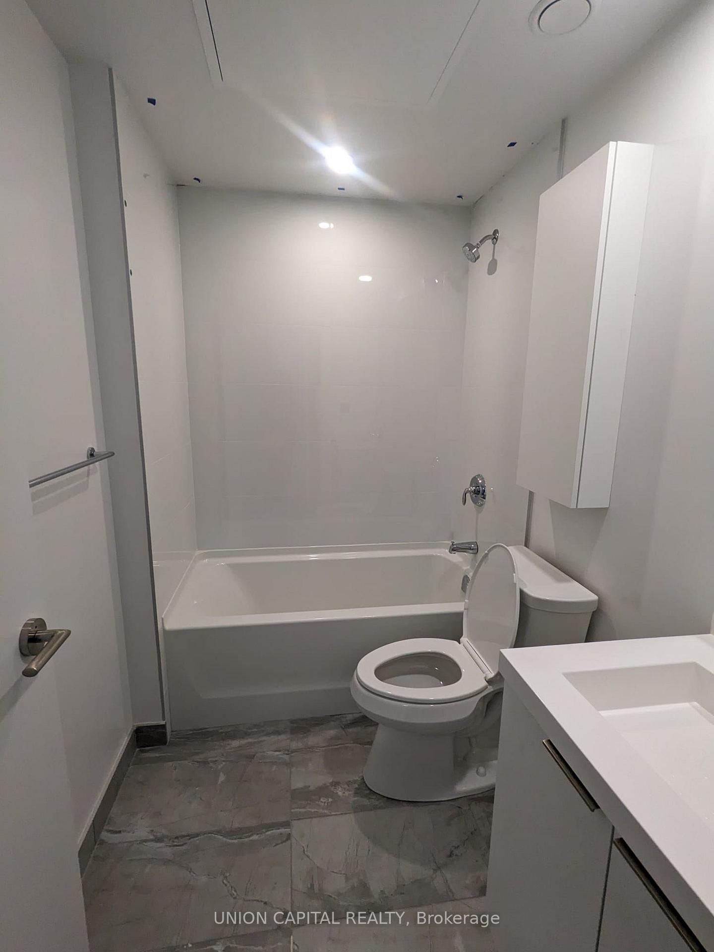 Photo 8 of Unit 308, 50 O'Neill Road, North York, Banbury-Don Mills — HOMEH
