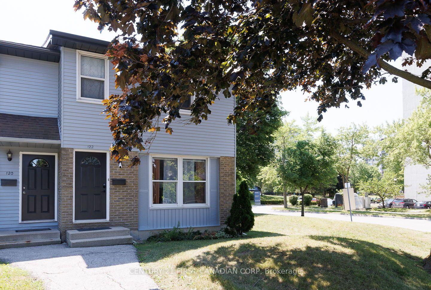 Photo of Unit 122, 70 Fiddlers Green Road