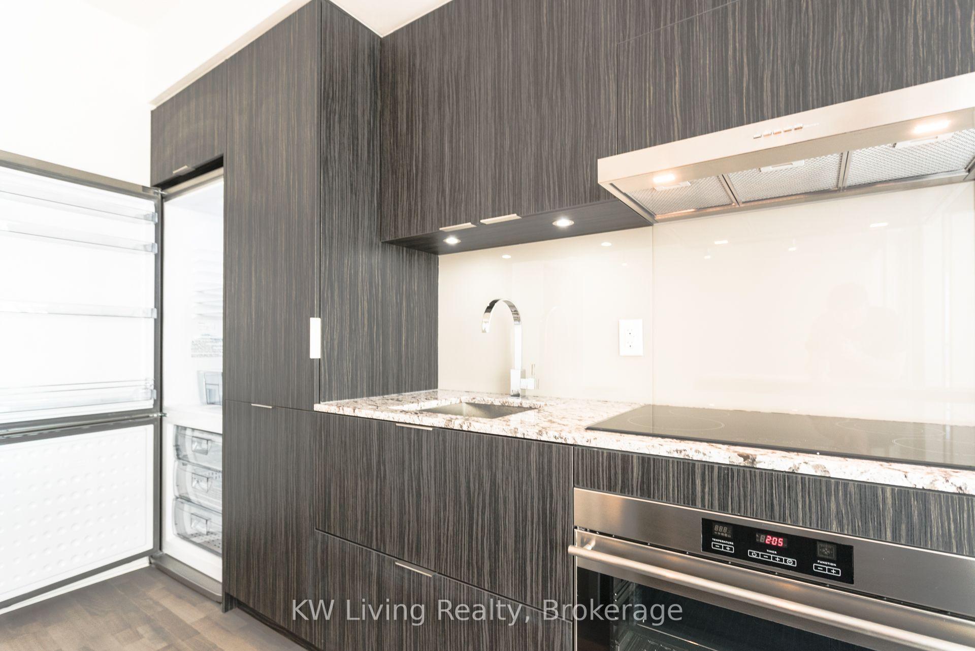 Photo 5 of Unit 1202, 1 Bloor Street E, Toronto, Church-Yonge Corridor — HOMEH