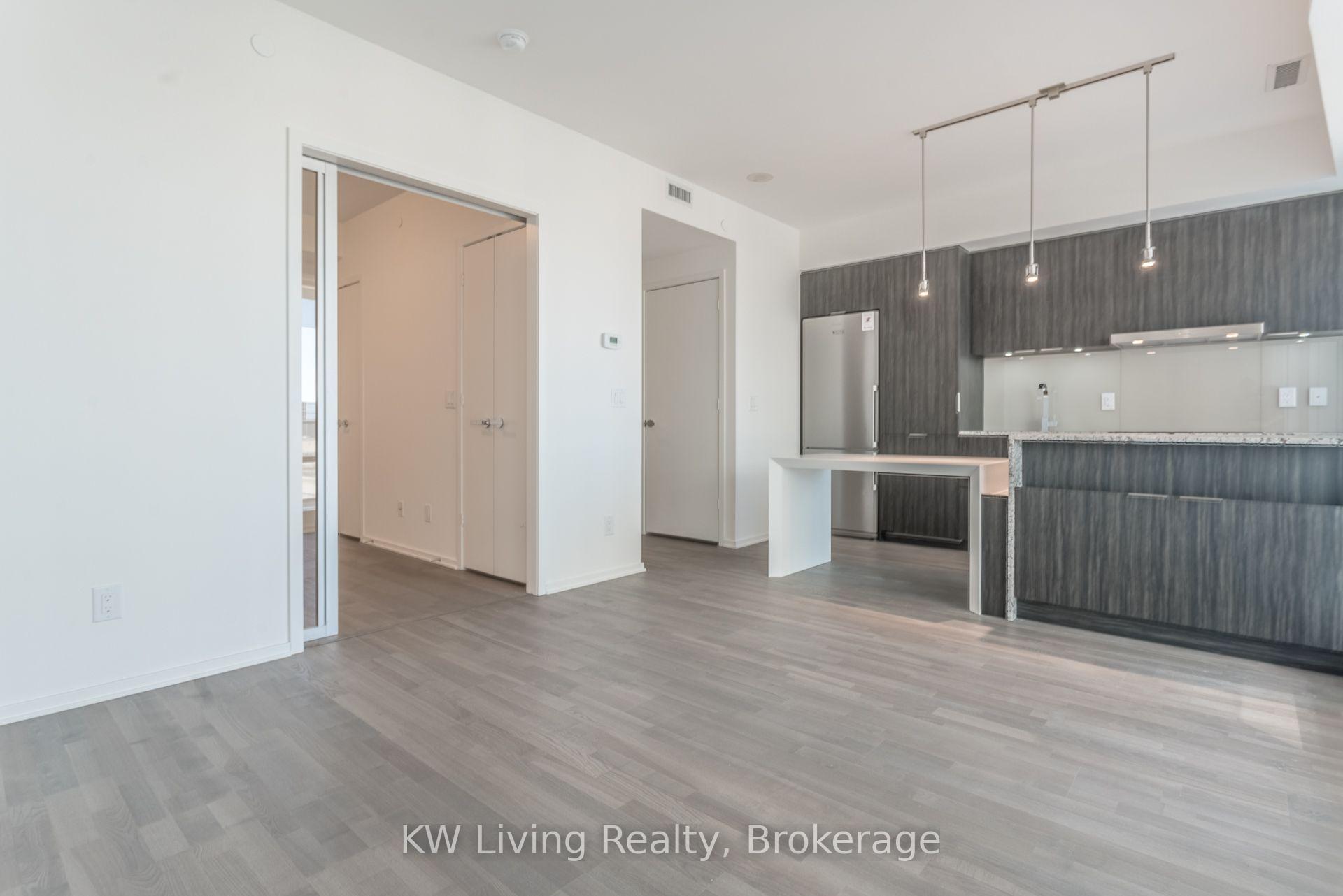 Photo 8 of Unit 1202, 1 Bloor Street E, Toronto, Church-Yonge Corridor — HOMEH