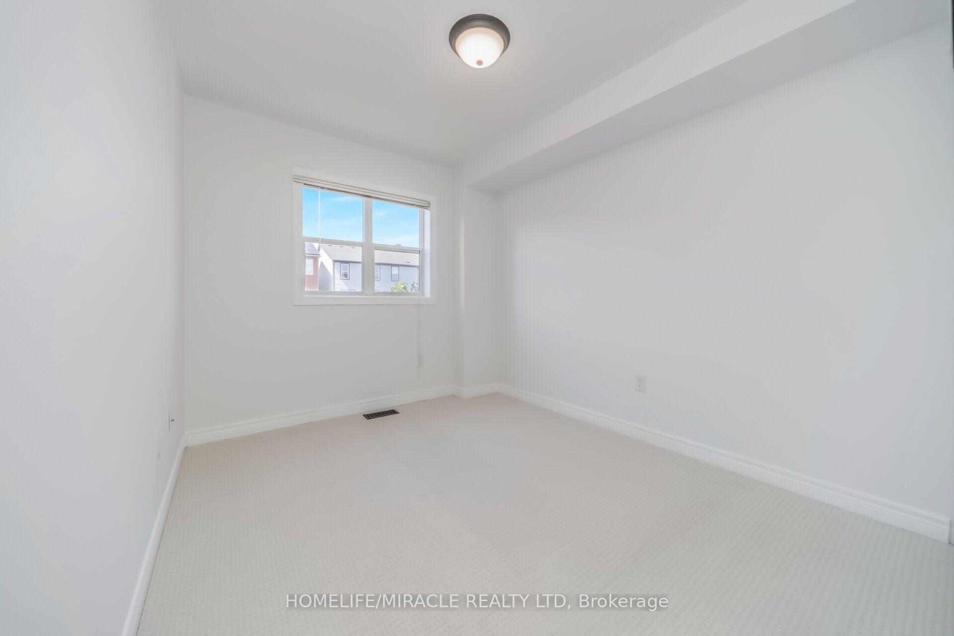 Photo 26 of 257 Gatwick Drive, Oakville, River Oaks — HOMEH