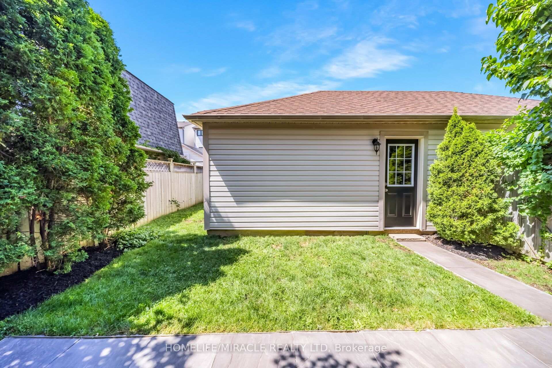 Photo 51 of 257 Gatwick Drive, Oakville, River Oaks — HOMEH