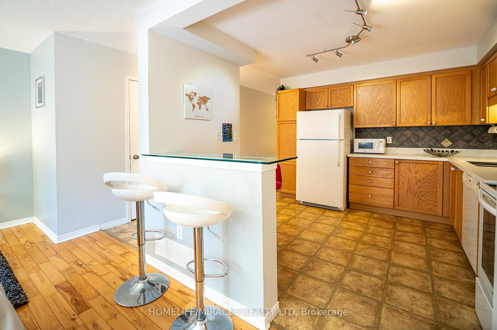 Photo 9 of Unit 55, 151 Clairfields Drive E, Guelph, Pineridge/Westminster Woods — HOMEH