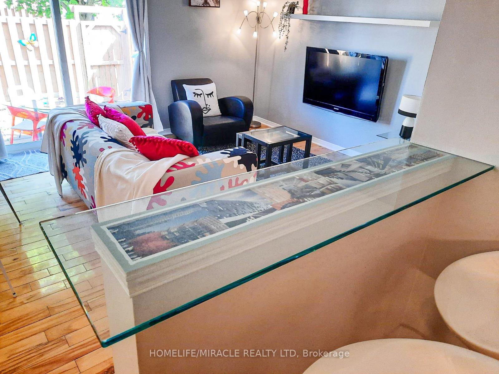 Photo 11 of Unit 55, 151 Clairfields Drive E, Guelph, Pineridge/Westminster Woods — HOMEH