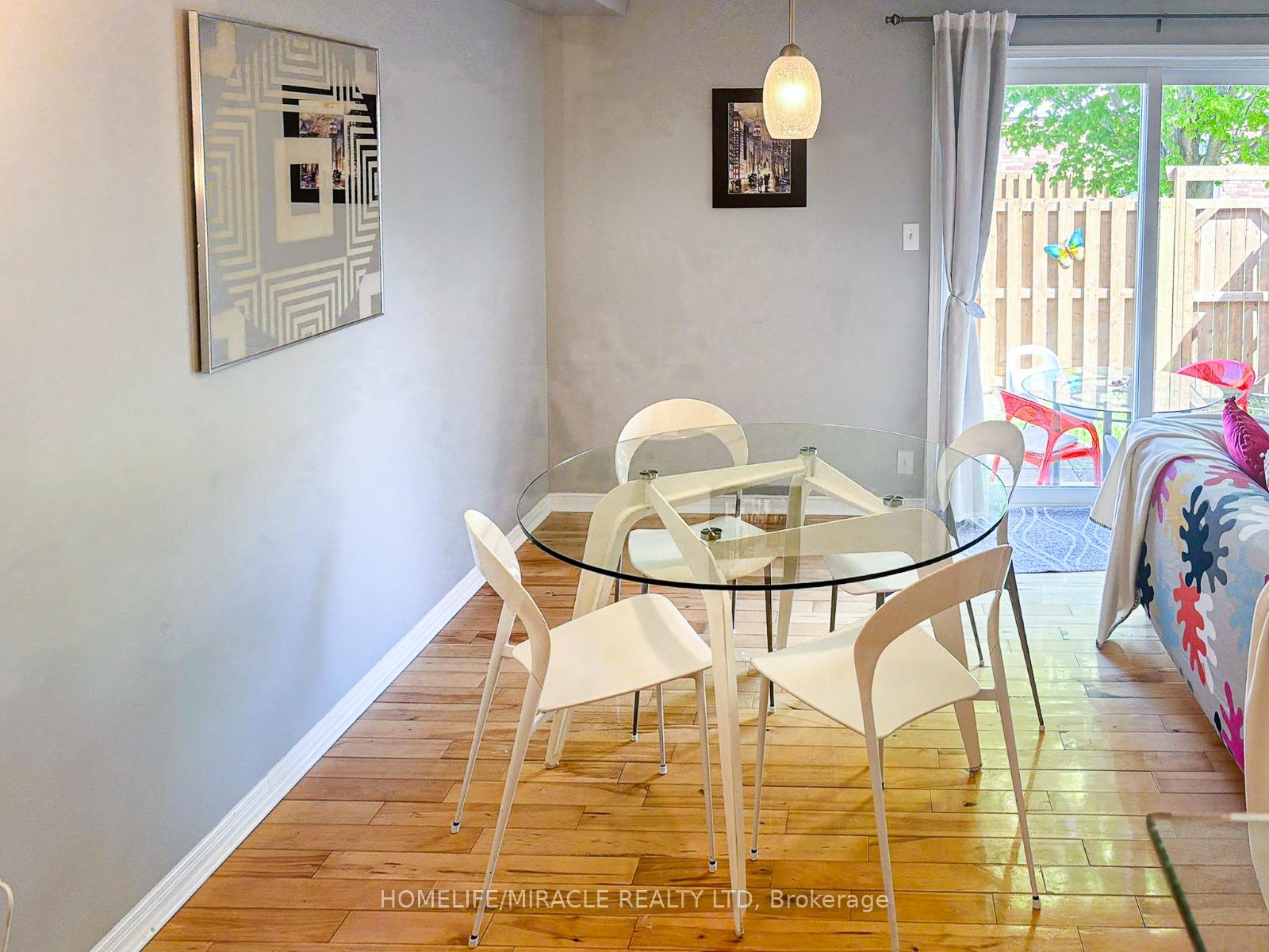 Photo 16 of Unit 55, 151 Clairfields Drive E, Guelph, Pineridge/Westminster Woods — HOMEH