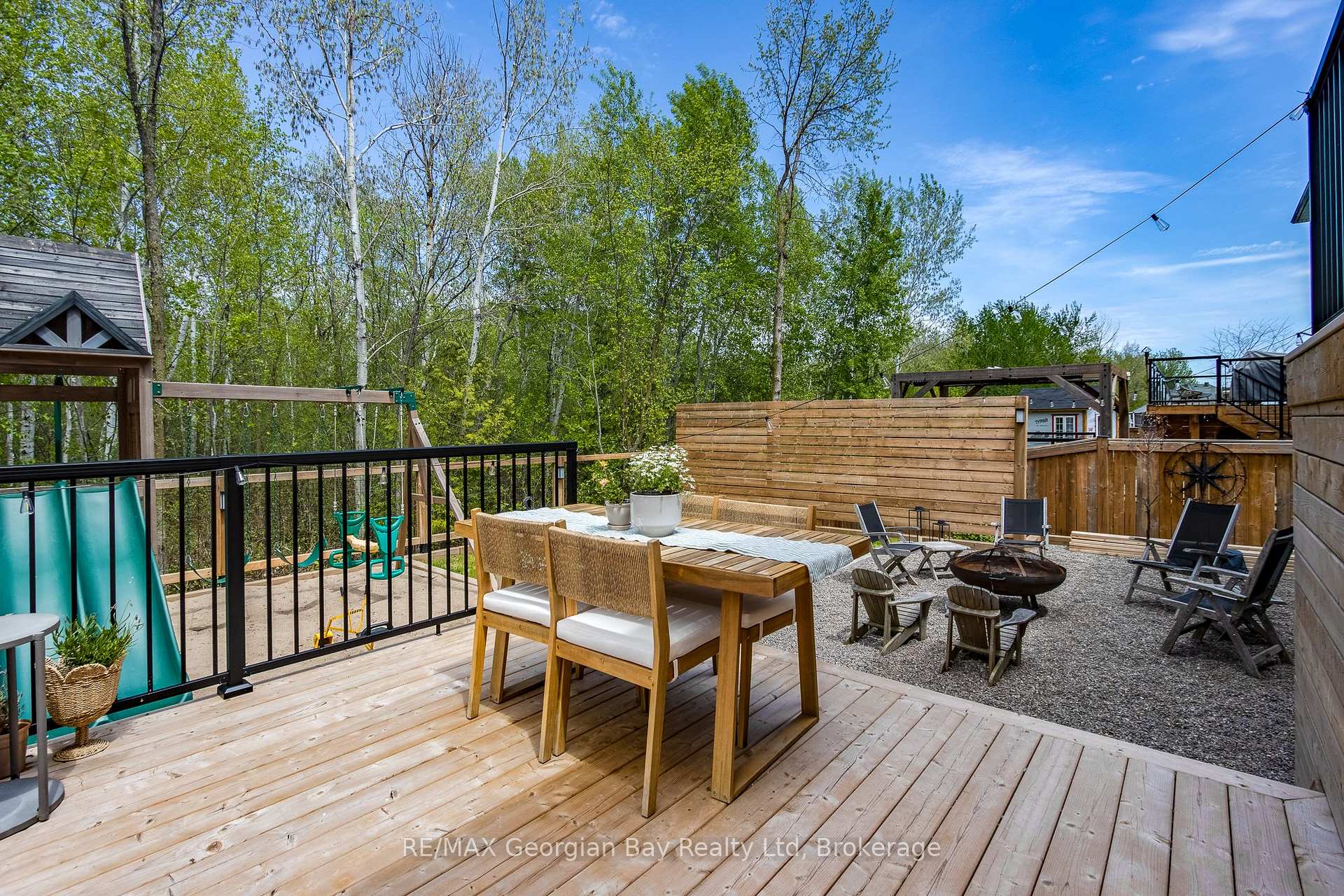 Photo 34 of 215 Roy Drive, Clearview, Stayner — HOMEH