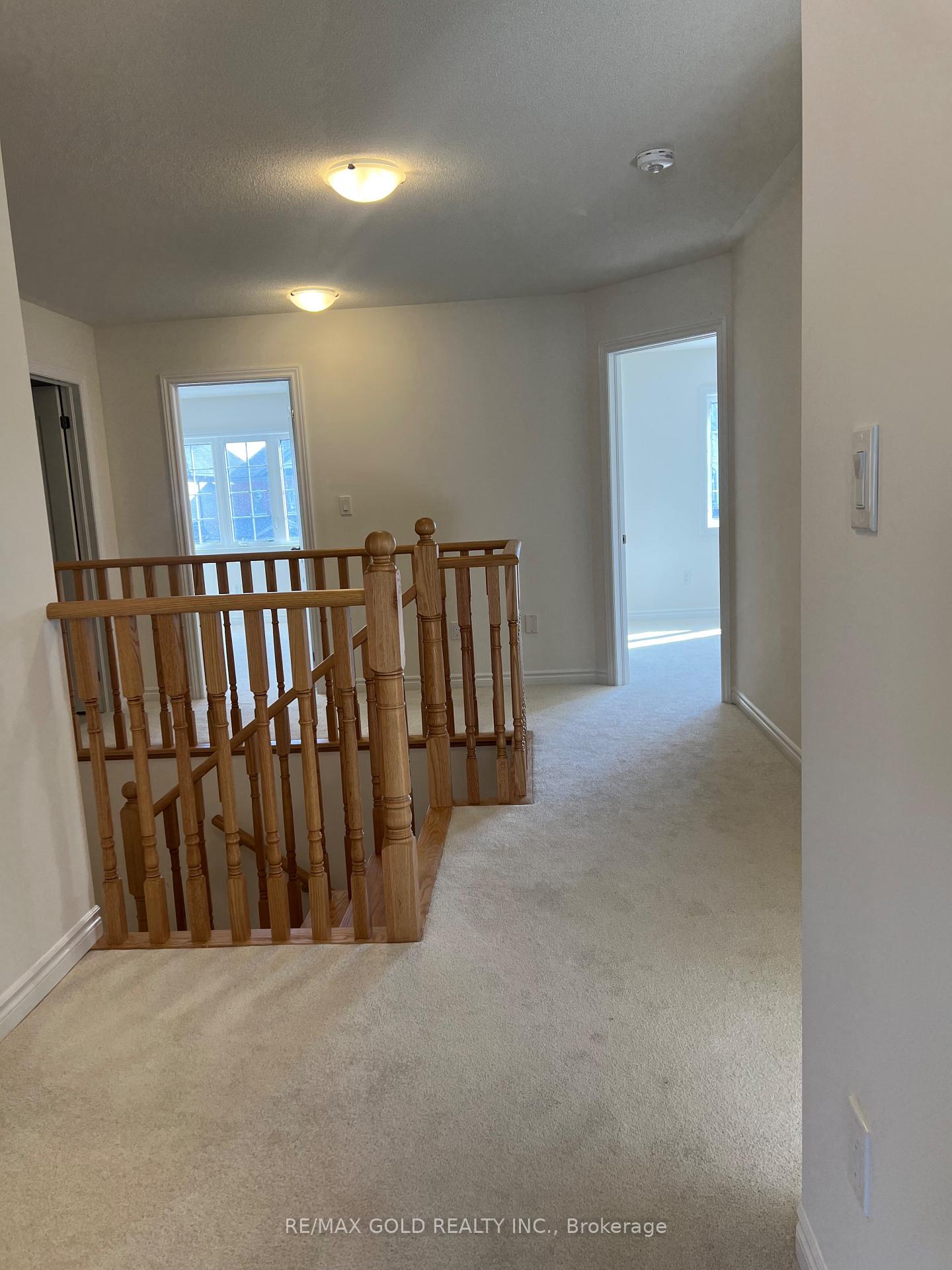 Photo 9 of 4 Lawrence D. Pridham Avenue, New Tecumseth, Rural New Tecumseth — HOMEH