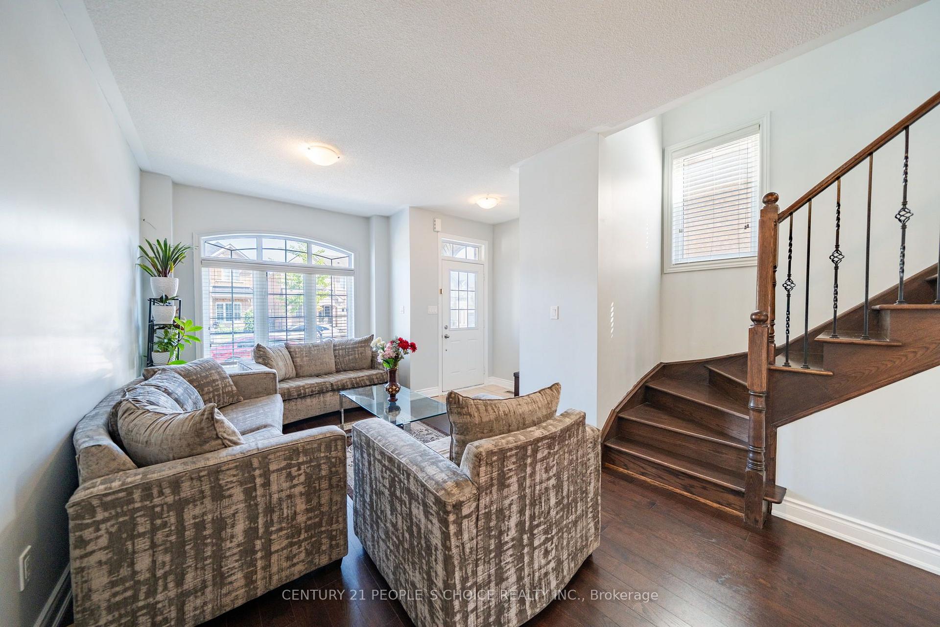 Photo 10 of 86 Daden oaks Drive, Brampton, Bram East — HOMEH