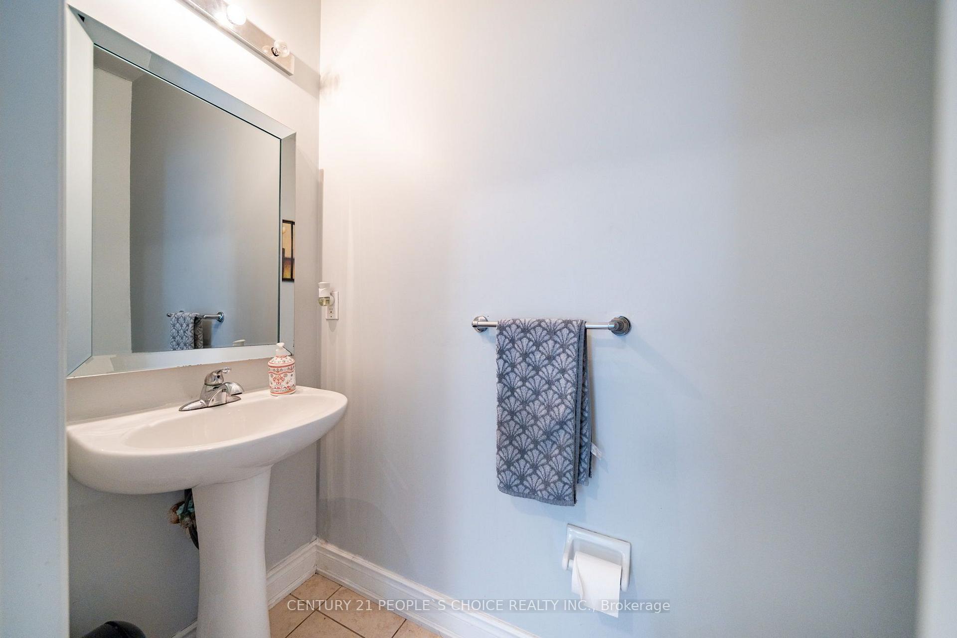 Photo 12 of 86 Daden oaks Drive, Brampton, Bram East — HOMEH