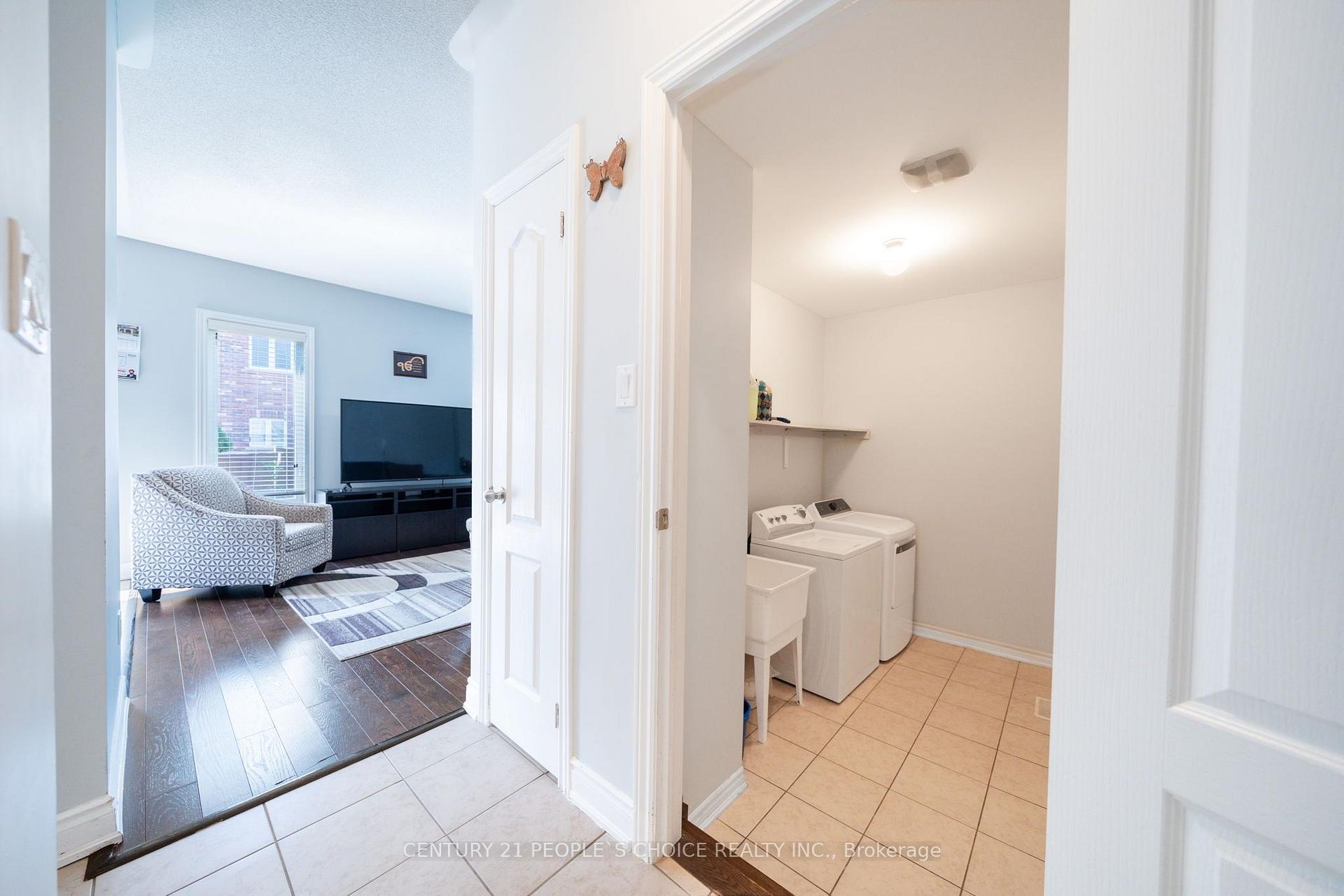 Photo 13 of 86 Daden oaks Drive, Brampton, Bram East — HOMEH