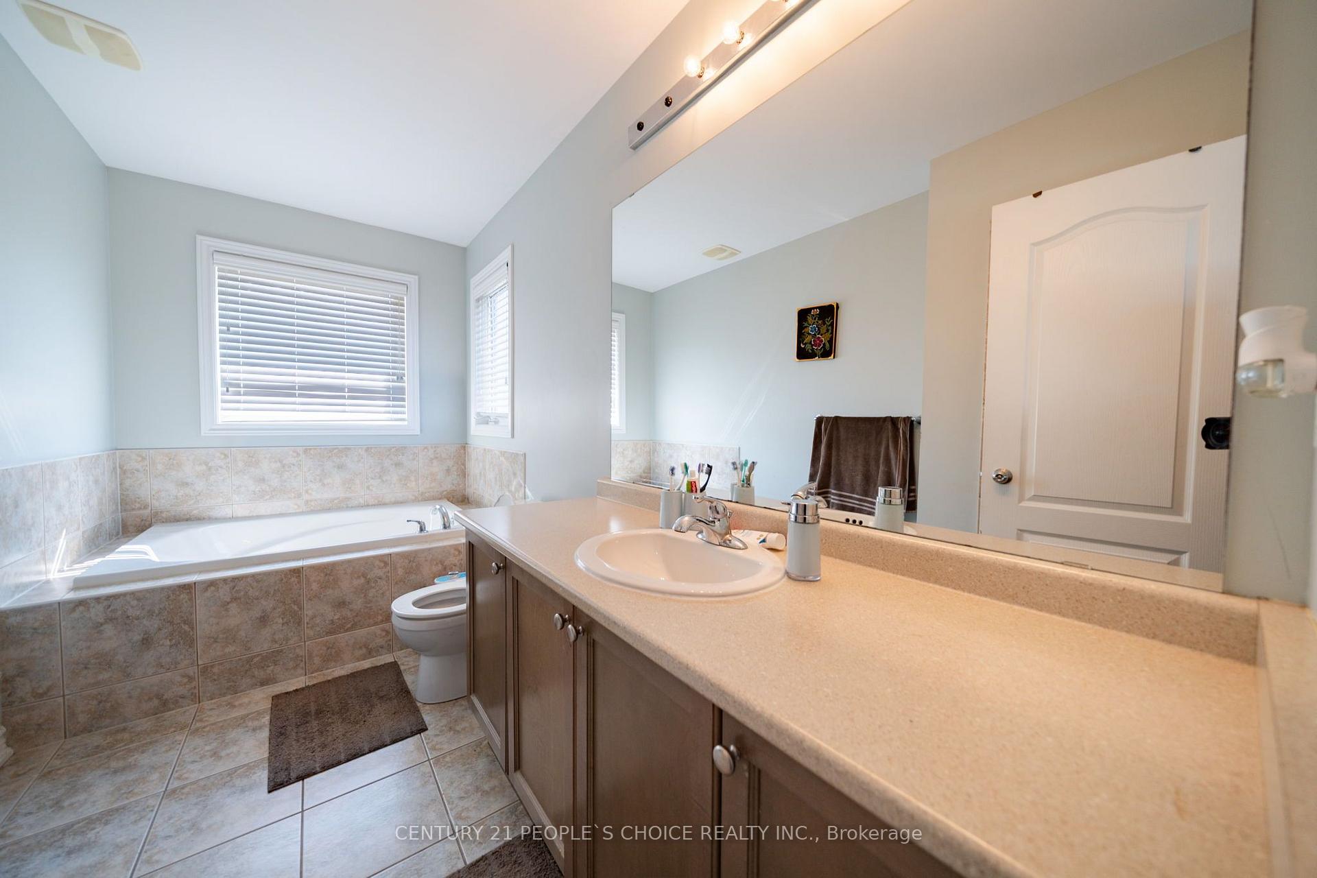 Photo 29 of 86 Daden oaks Drive, Brampton, Bram East — HOMEH