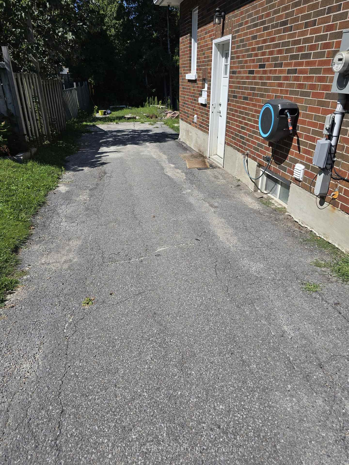Photo 9 of 180 Hibbert Avenue, Oshawa, Vanier — HOMEH