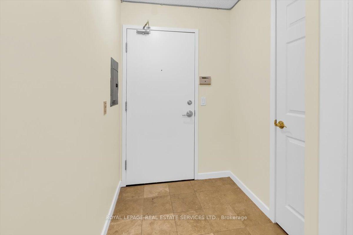 Photo 37 of Unit 1104, 208 Queens Quay W, Toronto, Waterfront Communities — HOMEH