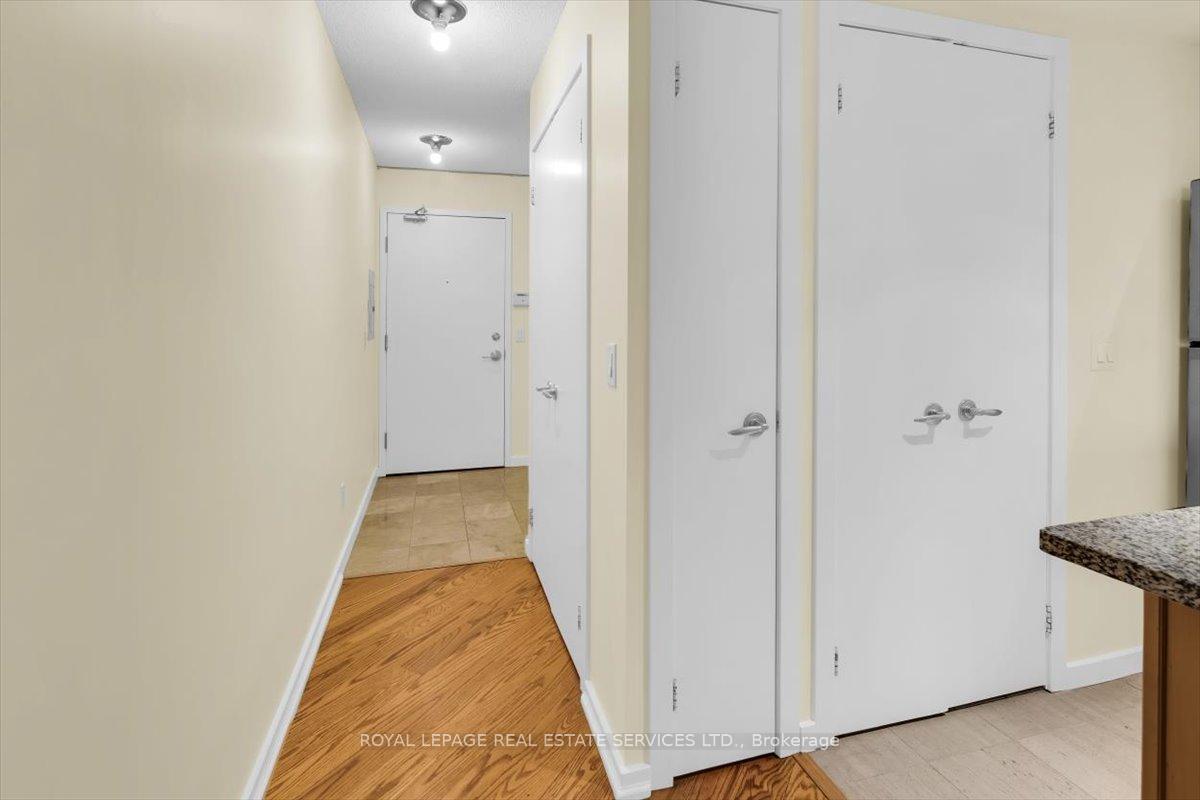 Photo 40 of Unit 1104, 208 Queens Quay W, Toronto, Waterfront Communities — HOMEH