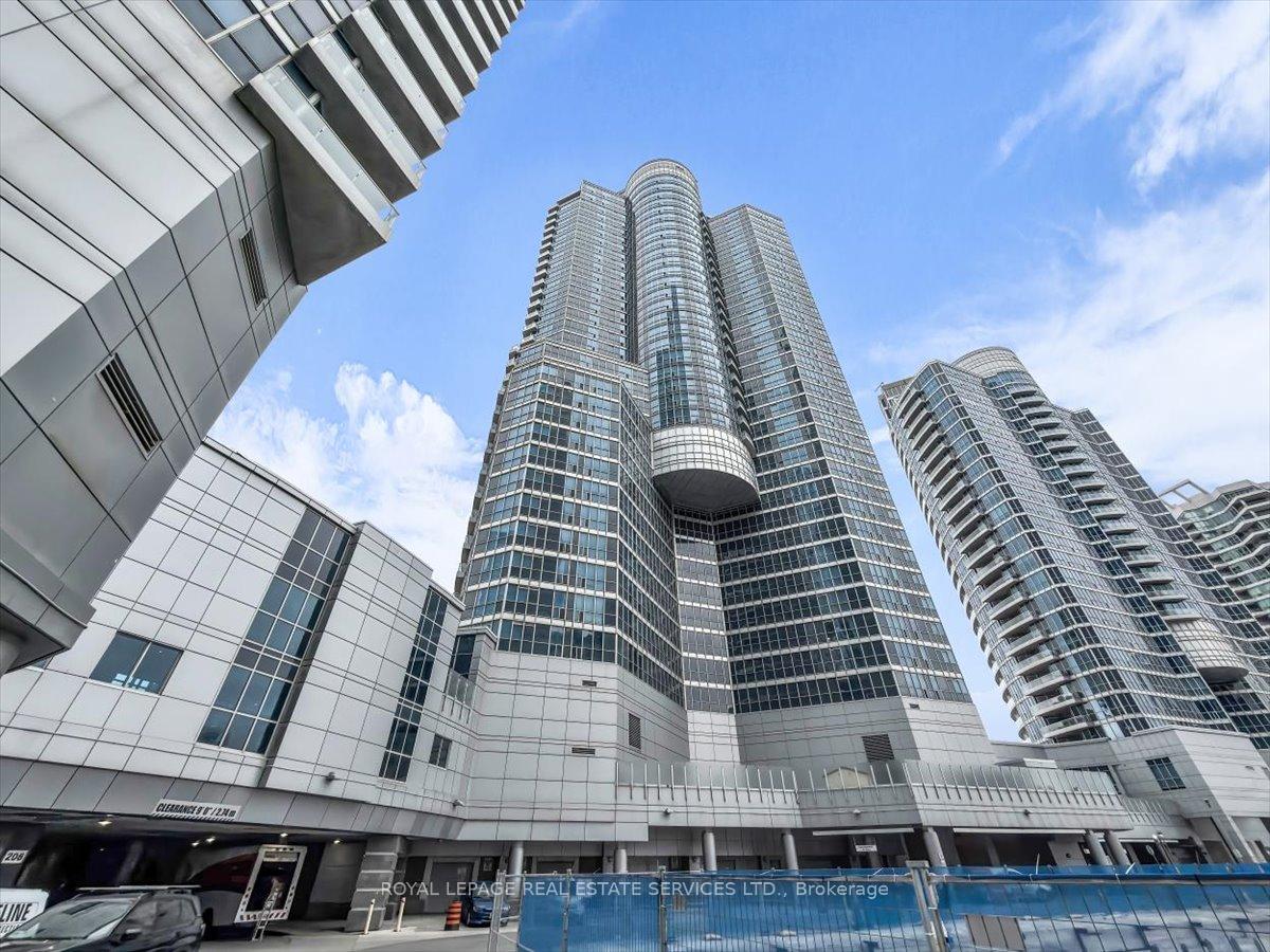 Photo 51 of Unit 1104, 208 Queens Quay W, Toronto, Waterfront Communities — HOMEH