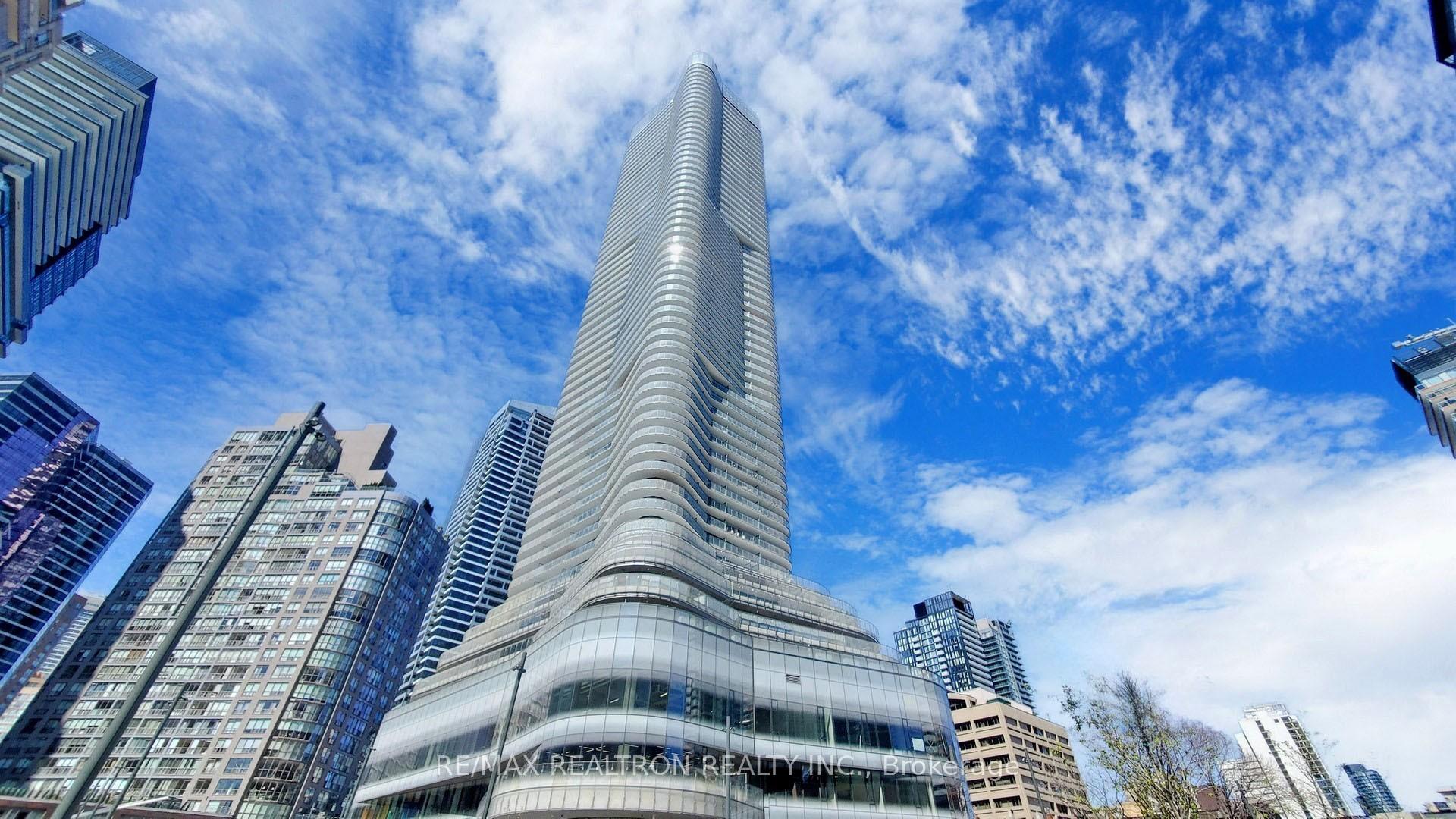 Front of Unit 3802, 11 Wellesley Street W