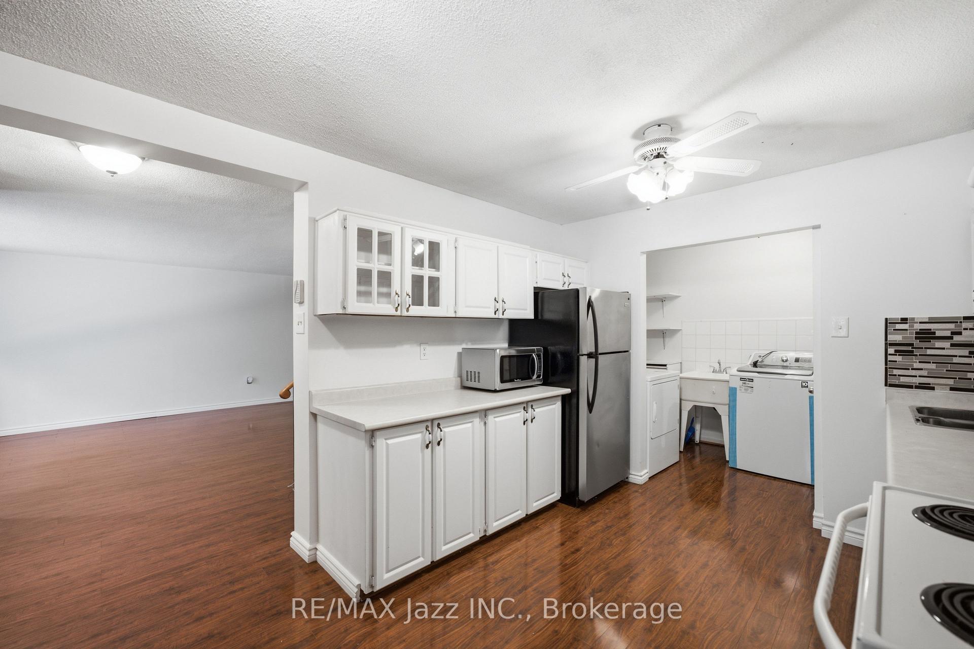 Photo 17 of Unit 38, 120 Ling Road, Scarborough, West Hill — HOMEH