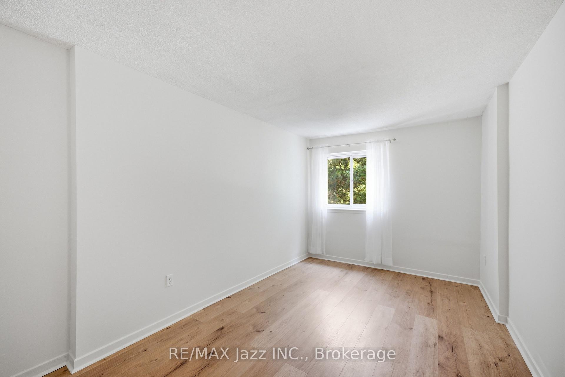 Photo 19 of Unit 38, 120 Ling Road, Scarborough, West Hill — HOMEH