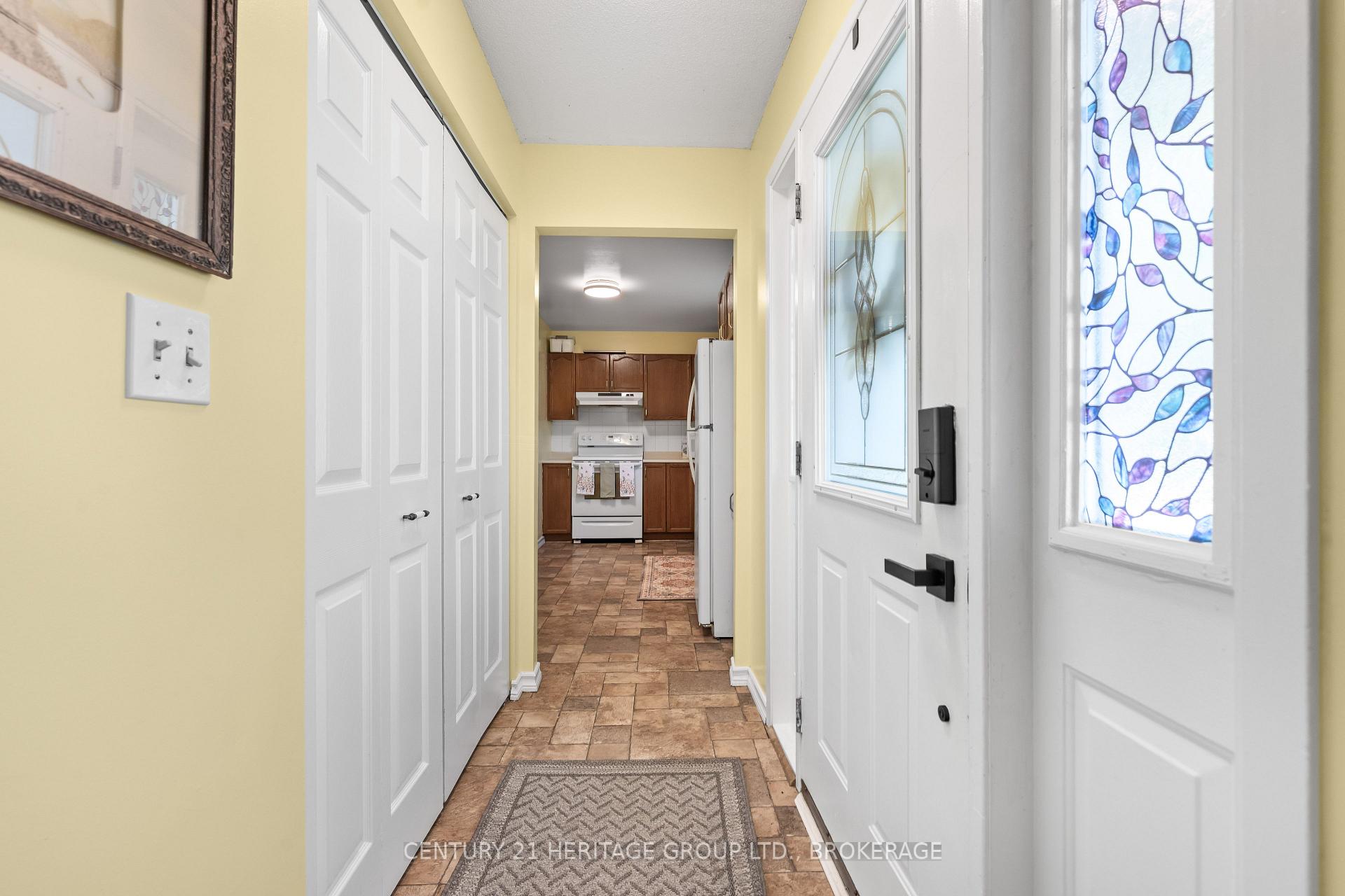 Photo 13 of 18 Keates Place, Kingston, Rideau — HOMEH