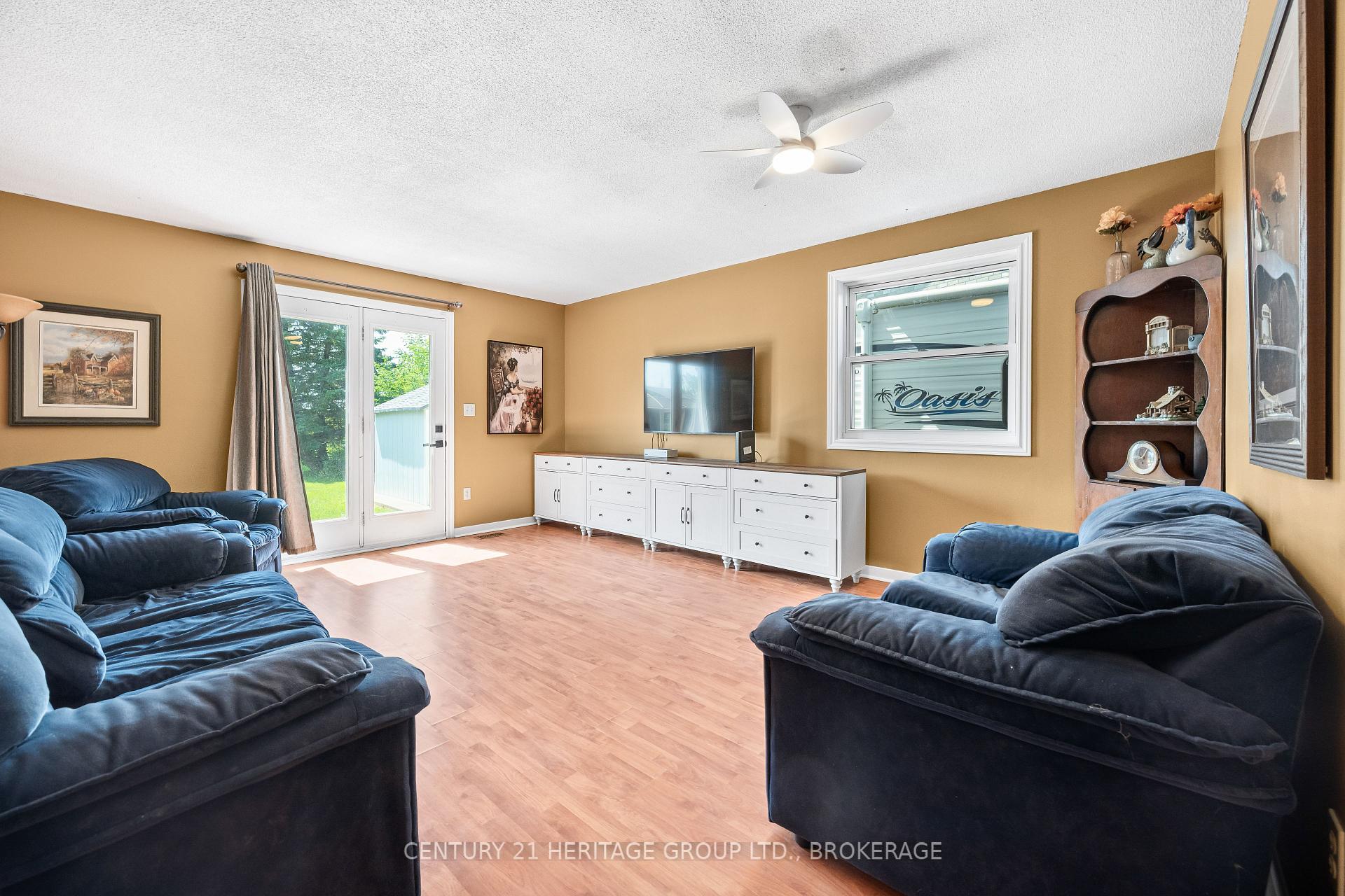 Photo 17 of 18 Keates Place, Kingston, Rideau — HOMEH