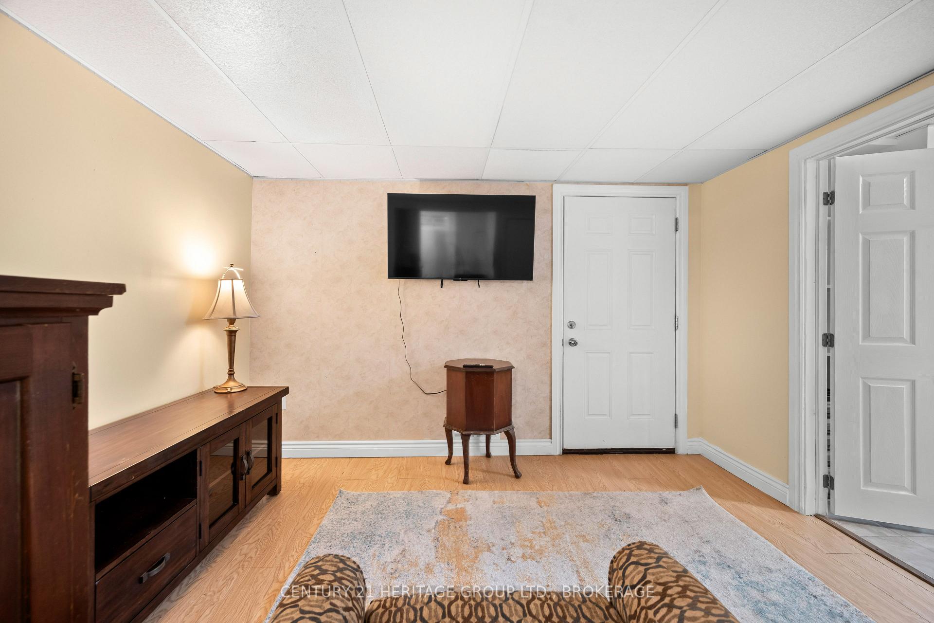 Photo 30 of 18 Keates Place, Kingston, Rideau — HOMEH