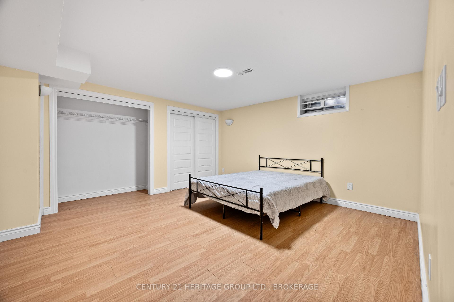 Photo 35 of 18 Keates Place, Kingston, Rideau — HOMEH