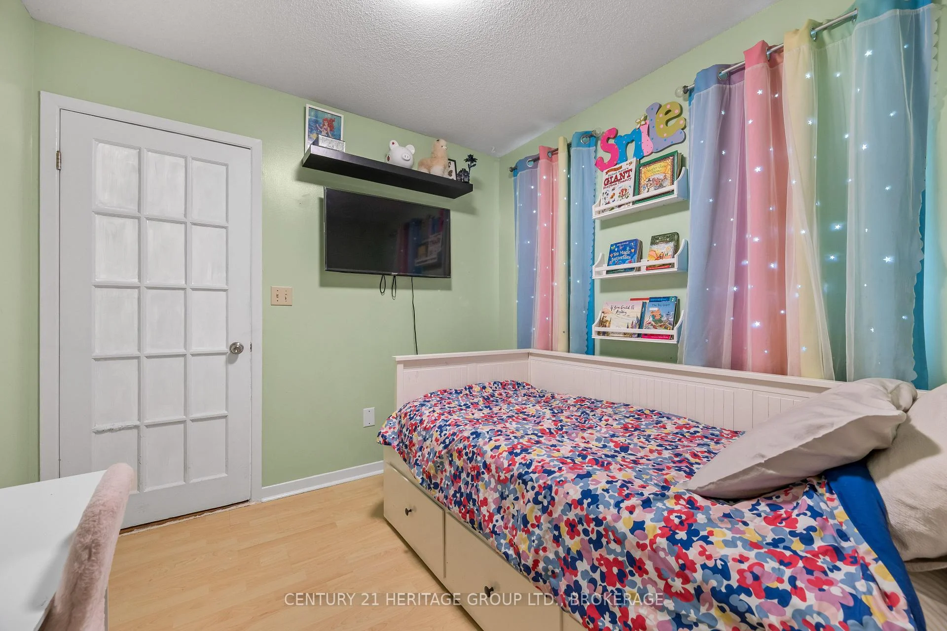 Photo 19 of 18 Keates Place, Kingston, Rideau — HOMEH