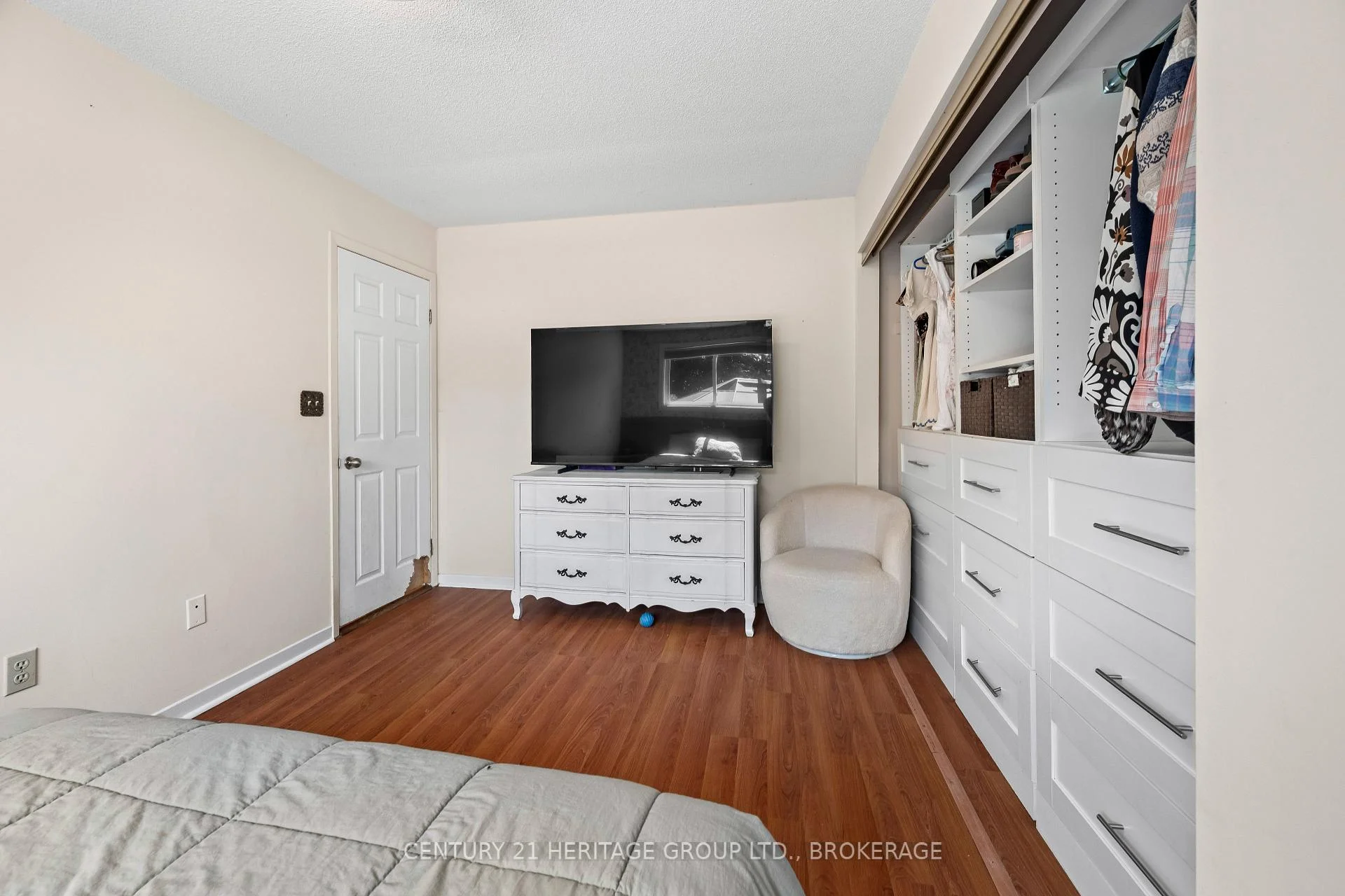 Photo 23 of 18 Keates Place, Kingston, Rideau — HOMEH