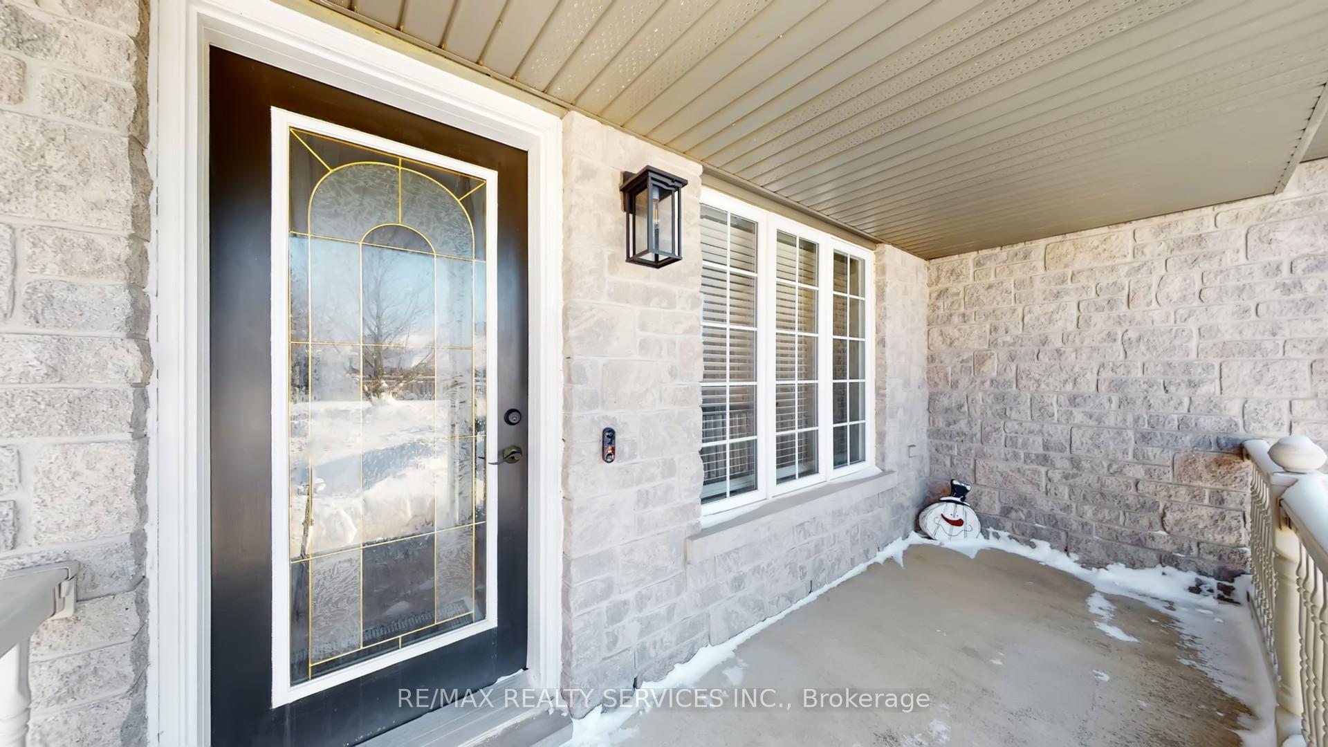 Photo 43 of 37 Abbey Road, Orangeville — HOMEH