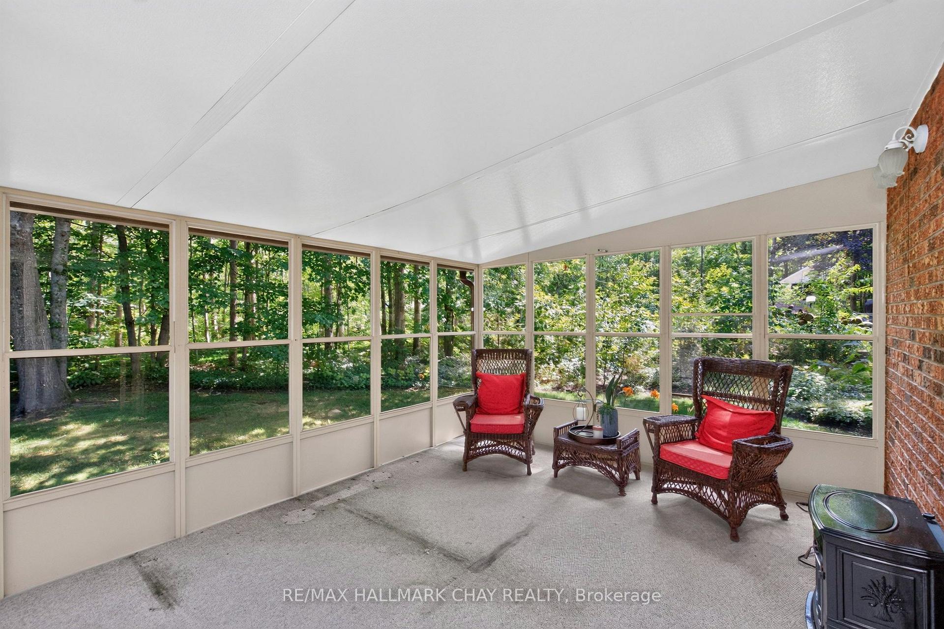 Photo 10 of 75 Cathedral Pines Road, Oro-Medonte, Horseshoe Valley — HOMEH