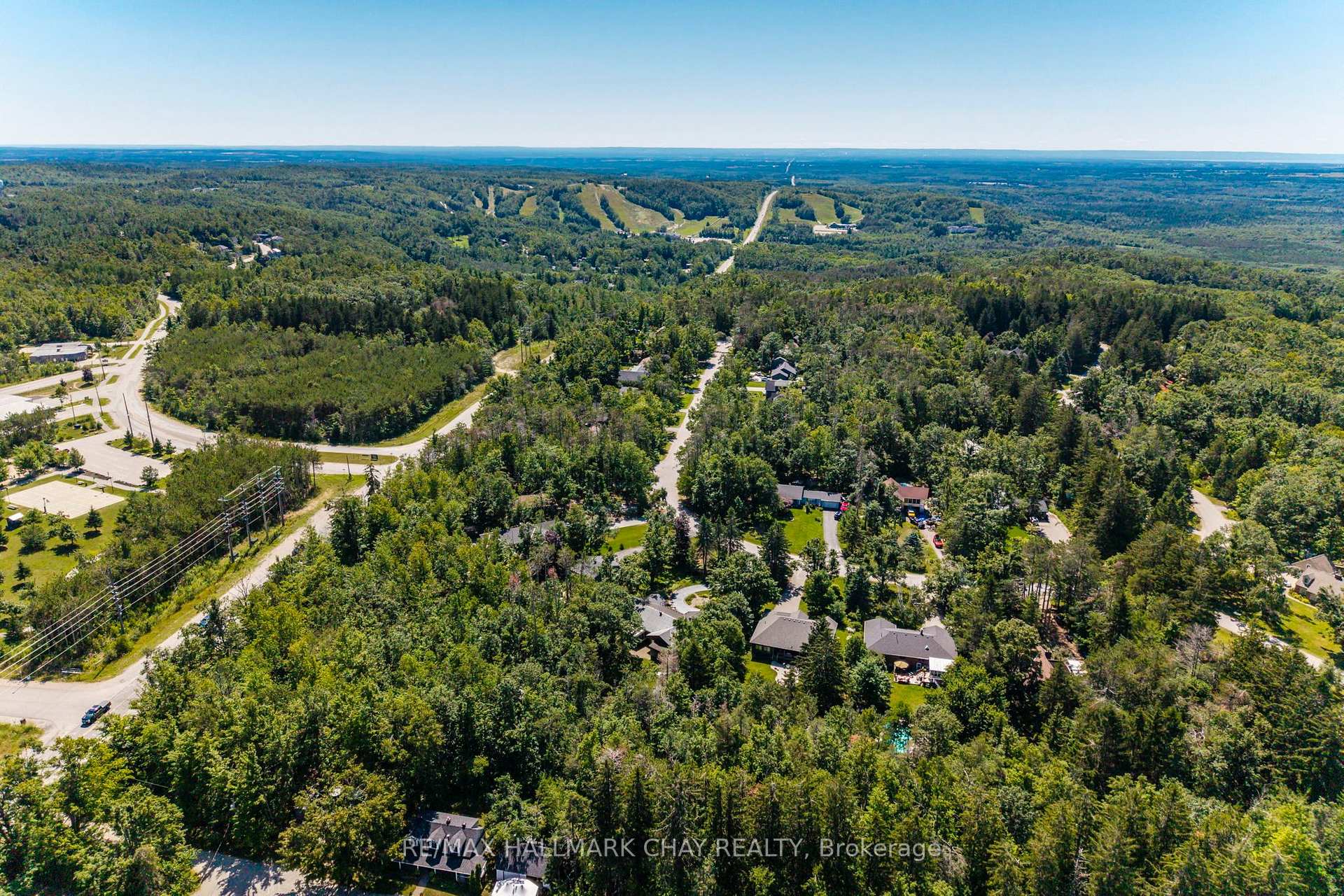 Photo 46 of 75 Cathedral Pines Road, Oro-Medonte, Horseshoe Valley — HOMEH