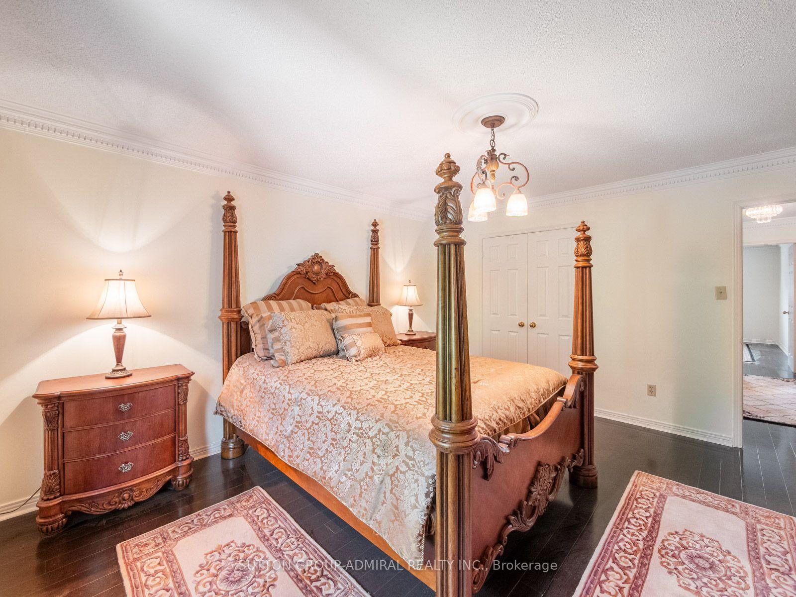 Photo 39 of 91 Robinwood Trail, Vaughan, Brownridge — HOMEH
