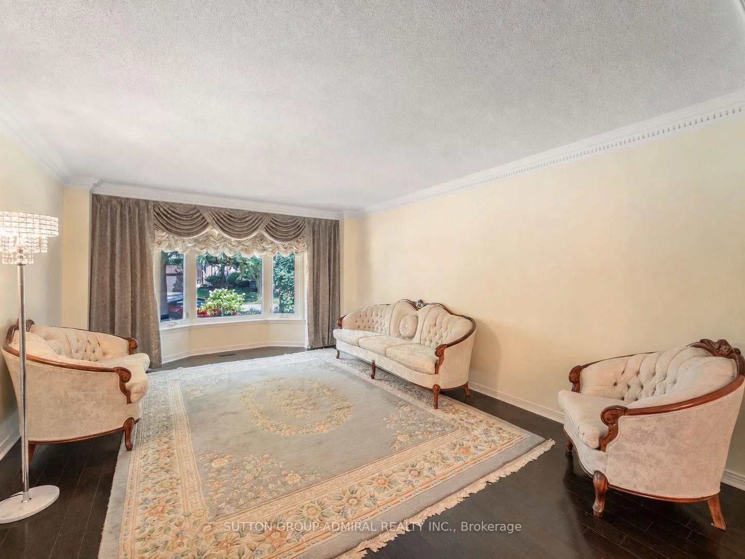 Photo 8 of 91 Robinwood Trail, Vaughan, Brownridge — HOMEH