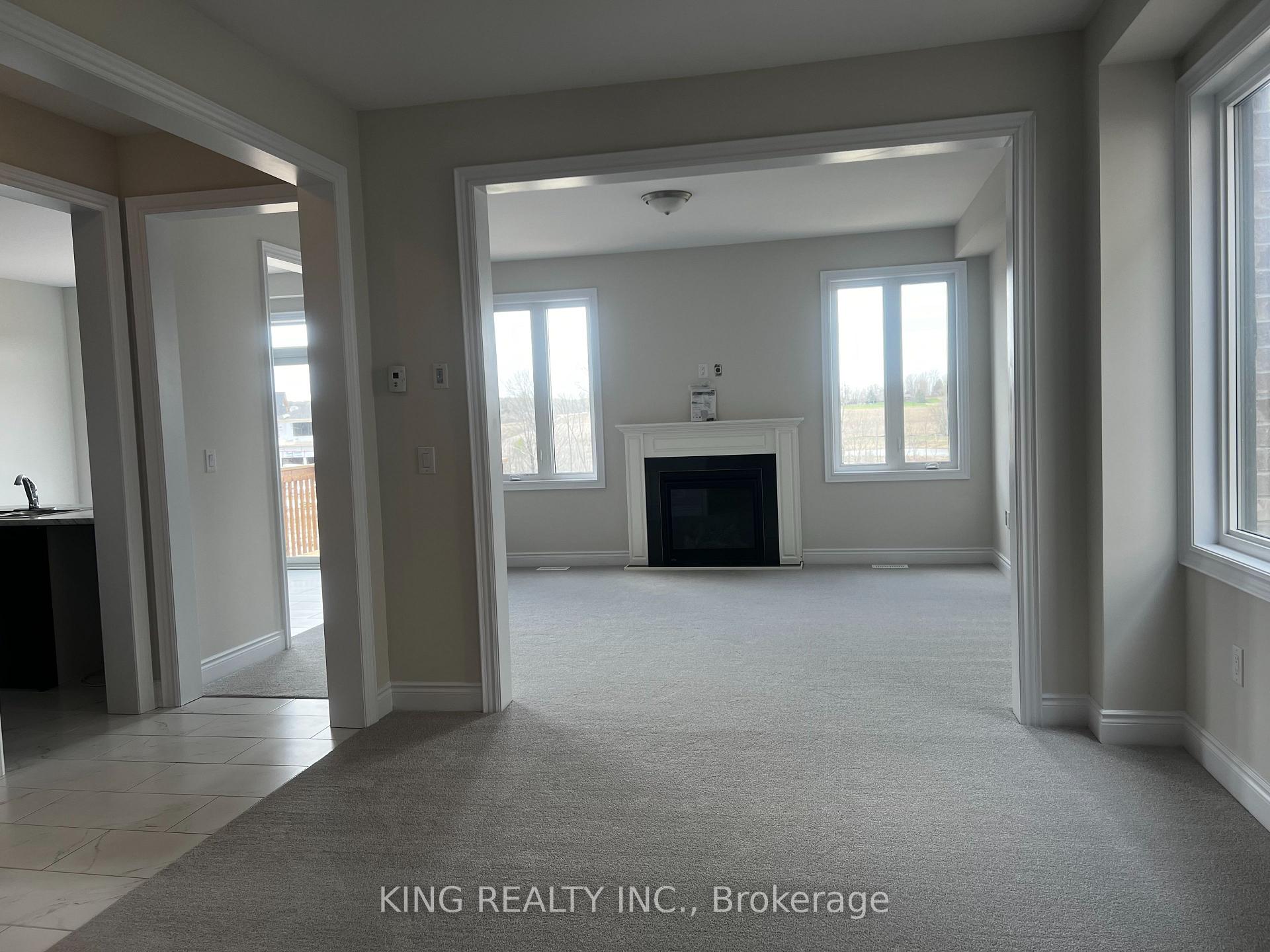 Photo 4 of 3008 Sierra Drive, Orillia — HOMEH