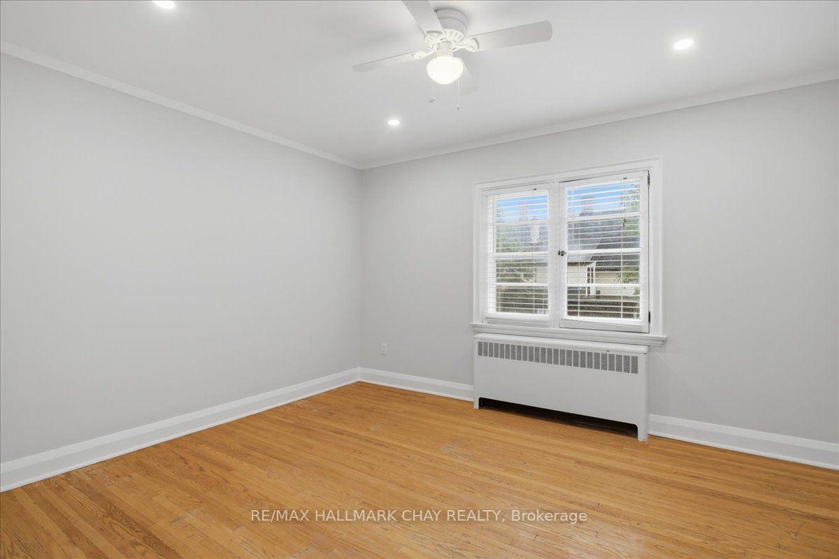 Photo 17 of Unit 2, 15 Parkside Drive, Barrie, Queen's Park — HOMEH