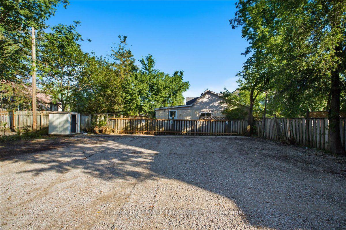 Photo 23 of Unit 2, 15 Parkside Drive, Barrie, Queen's Park — HOMEH