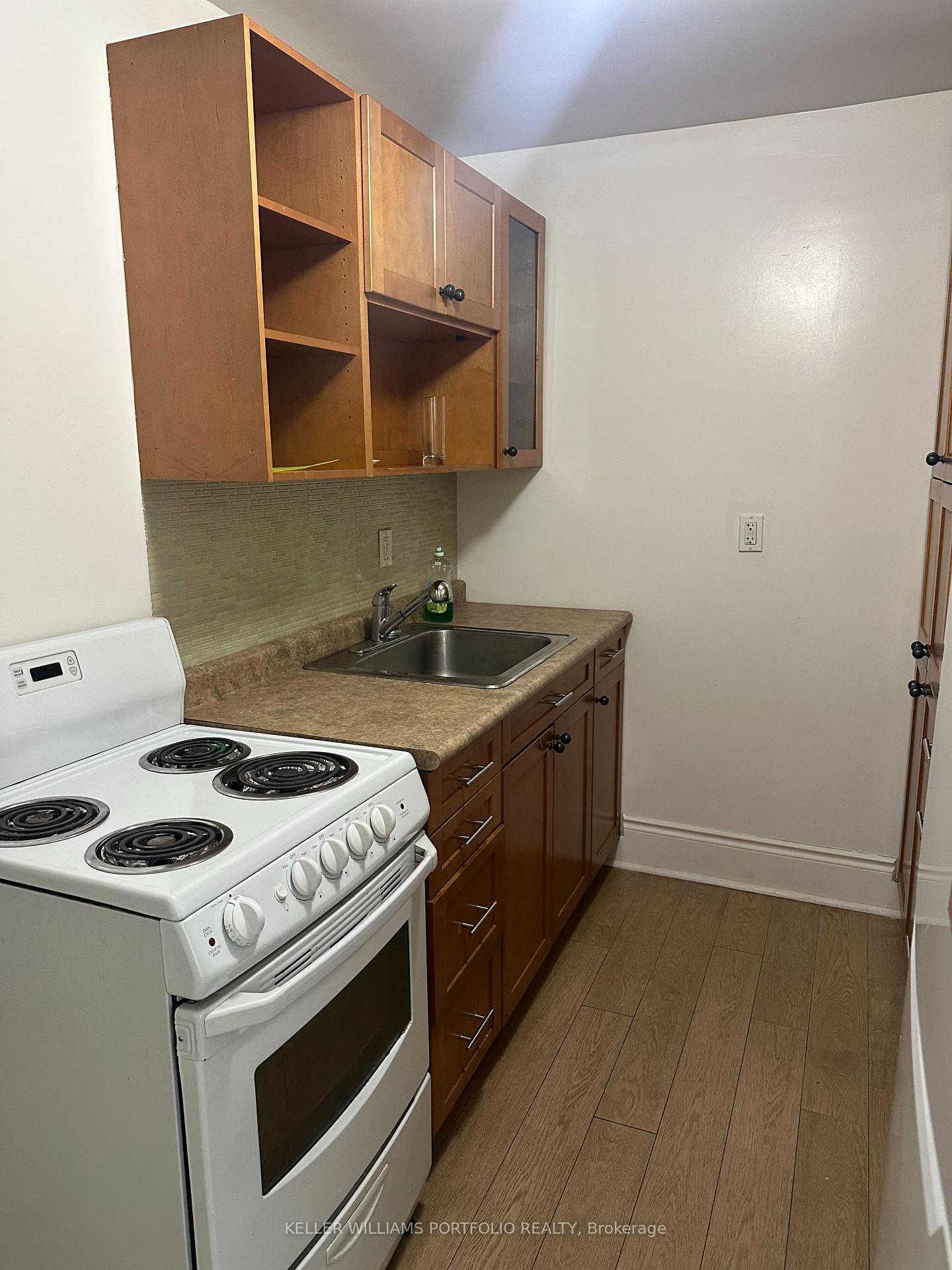 Photo 16 of 345A Roncesvalles Avenue, Toronto, Roncesvalles — HOMEH