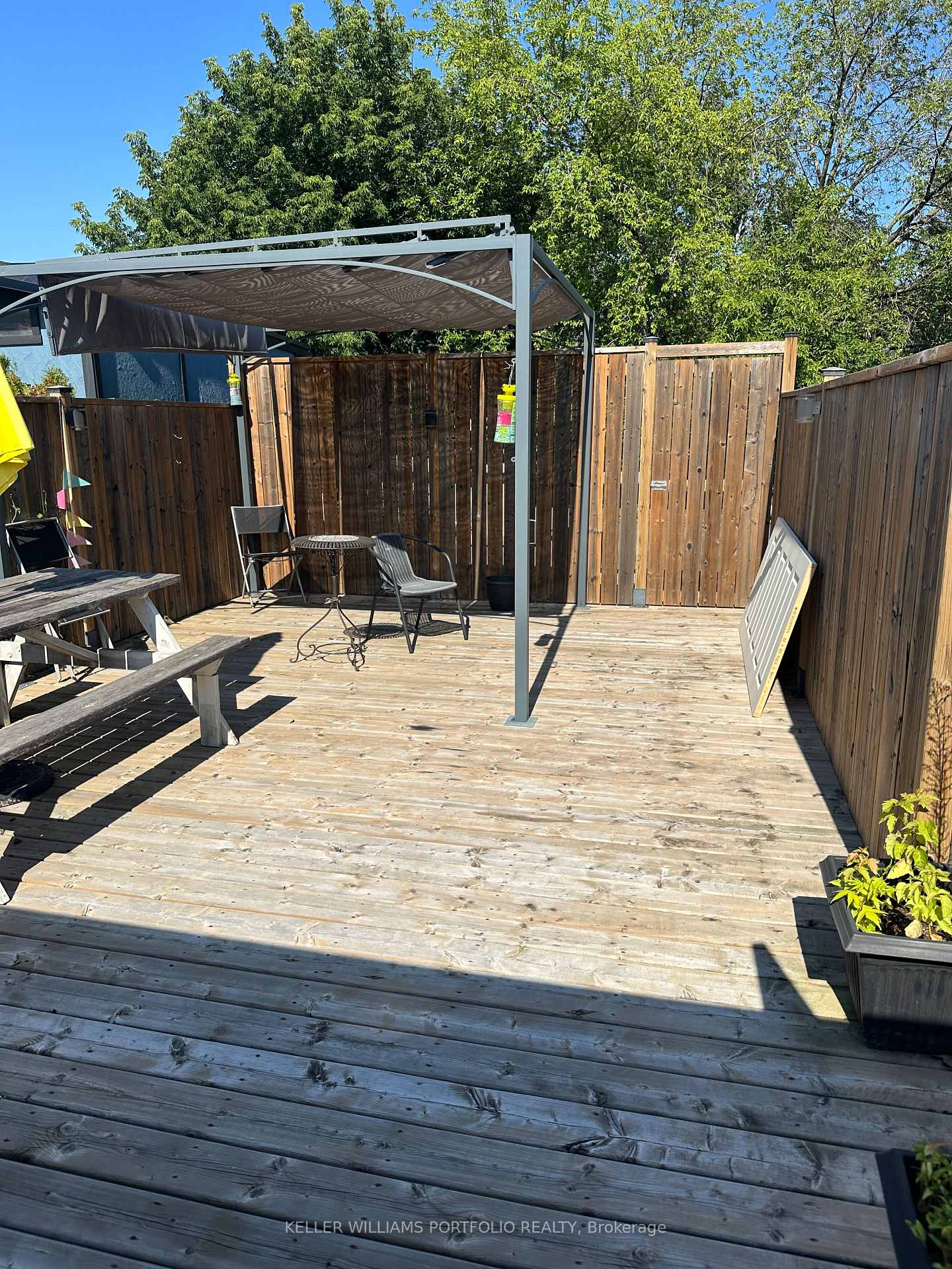 Photo 19 of 345A Roncesvalles Avenue, Toronto, Roncesvalles — HOMEH
